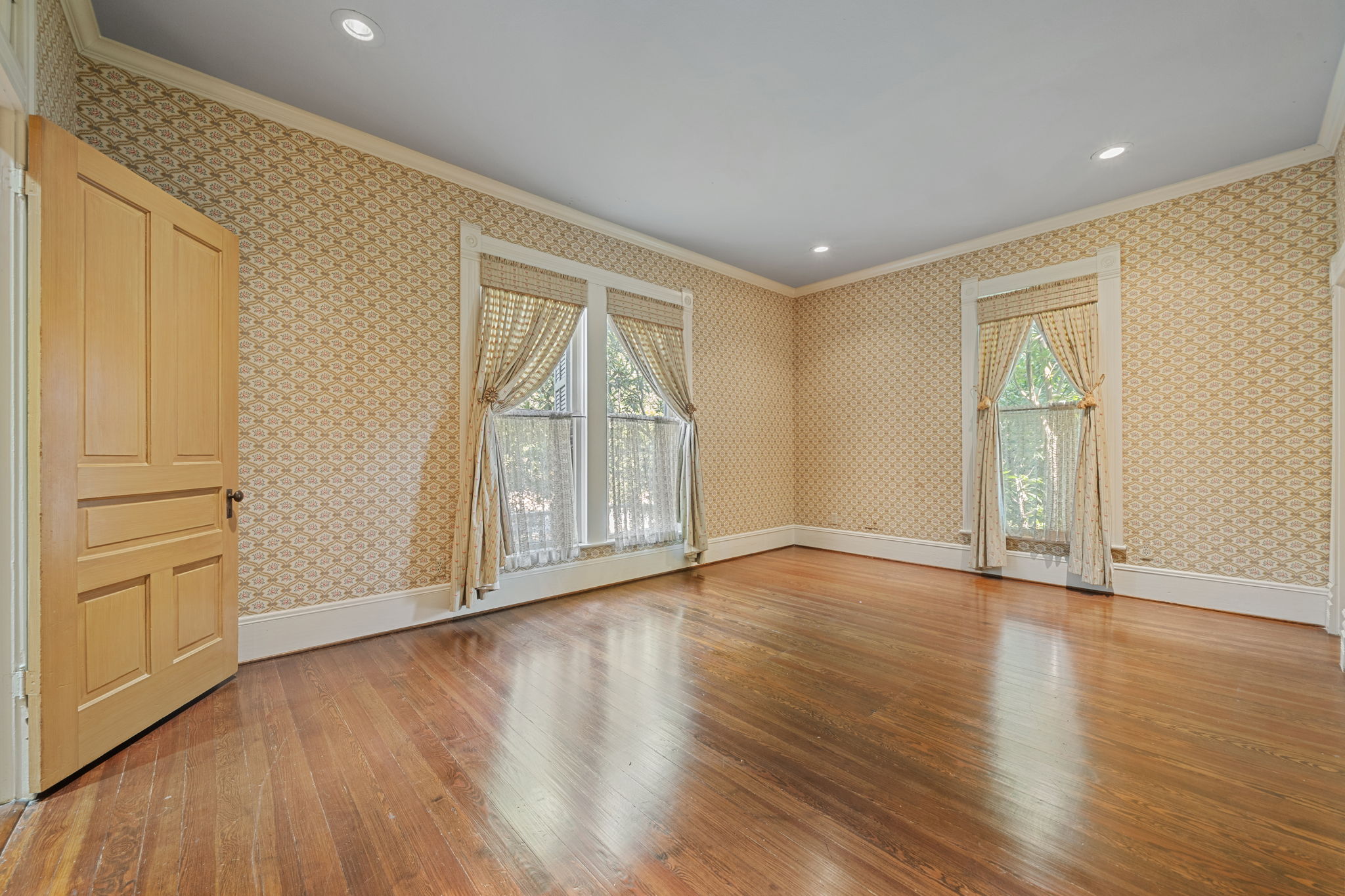 San Marcos, Texas, 78666, United States, 3 Bedrooms Bedrooms, ,4 BathroomsBathrooms,Residential,For Sale,1981922