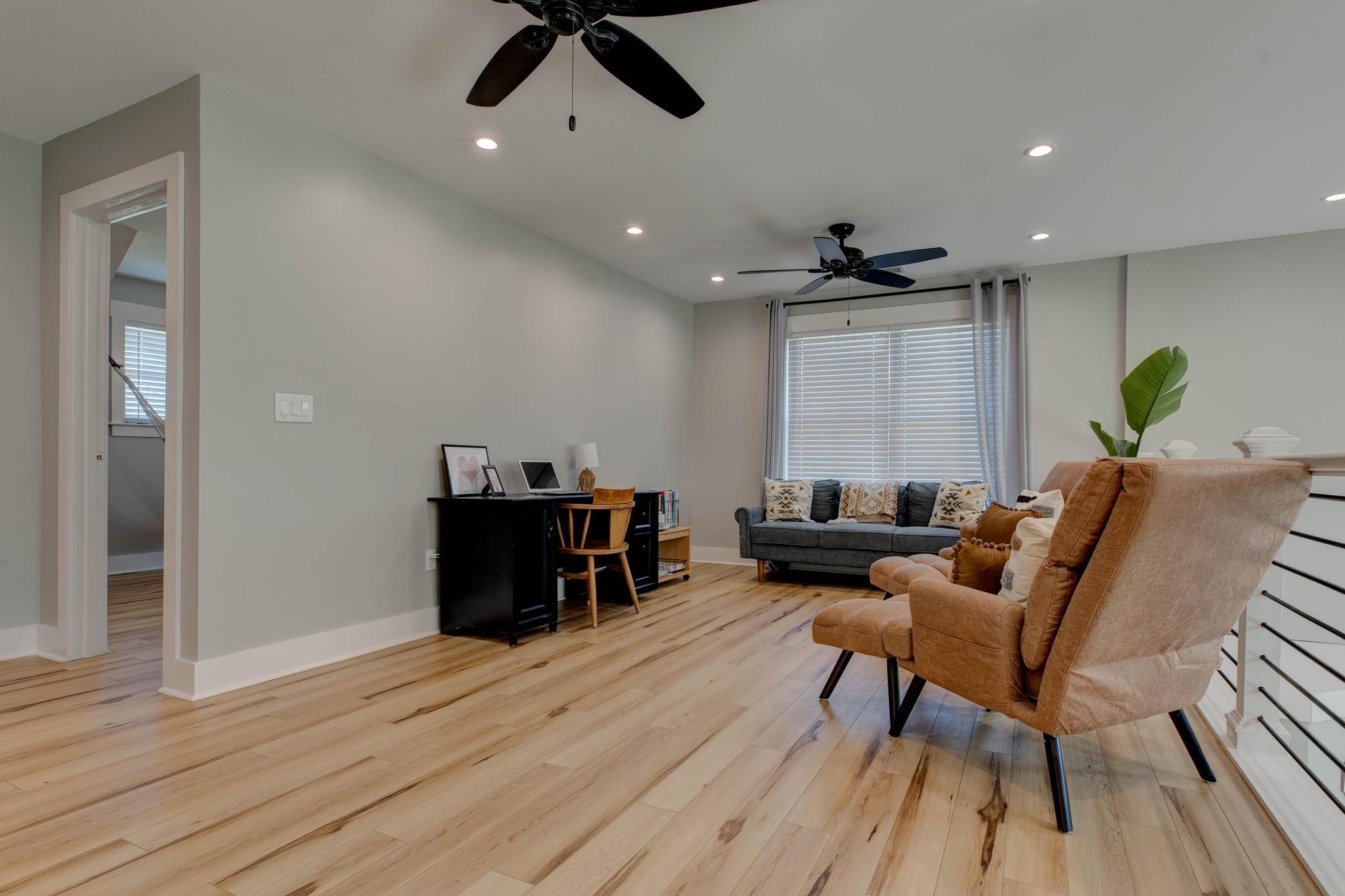 Richmond, Kentucky, 40475, United States, 4 Bedrooms Bedrooms, ,6 BathroomsBathrooms,Residential,For Sale,1971513