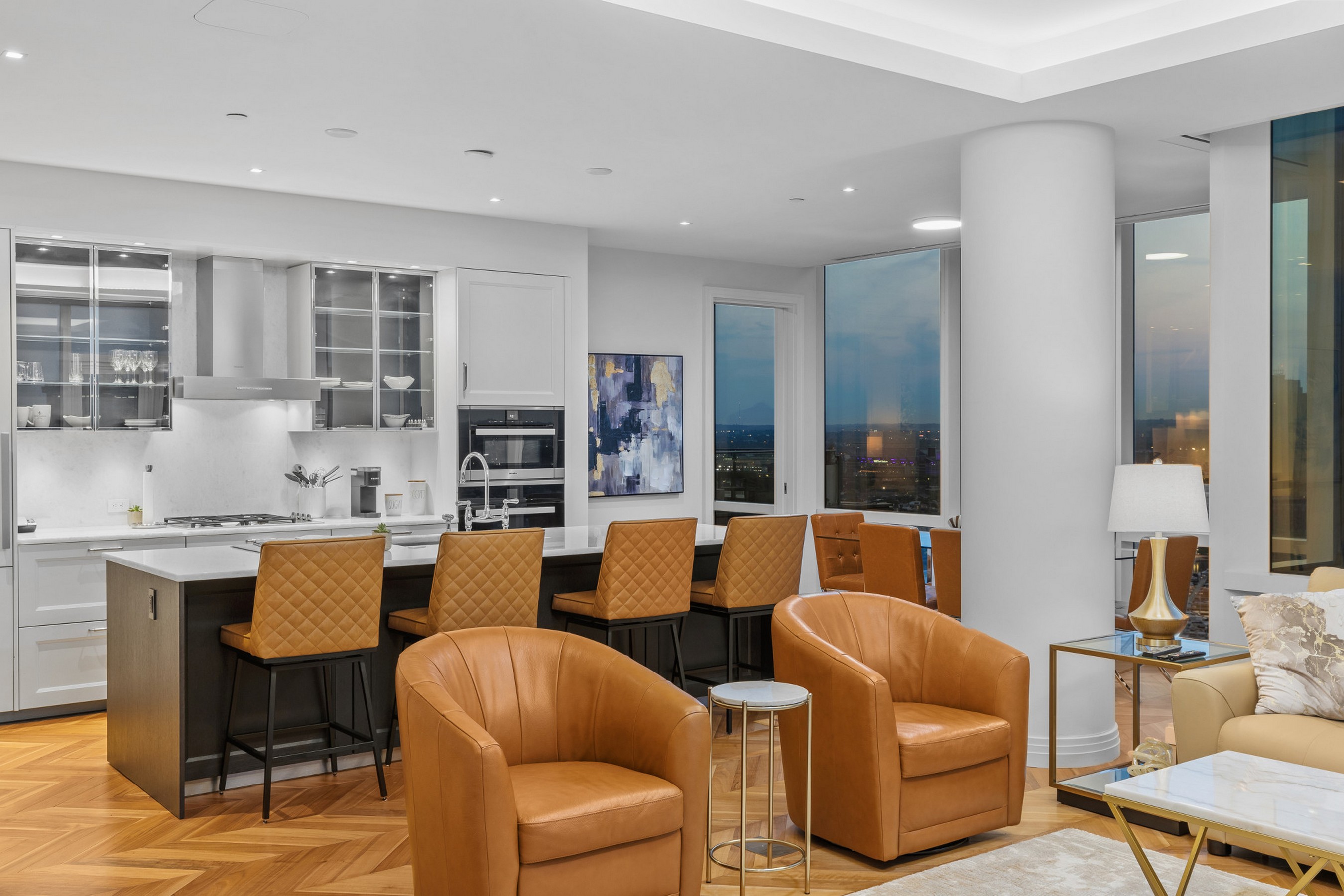  Four Seasons Private Residences - 物件實景