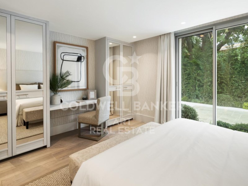 Marbella, Andalusia, ES, 6 Bedrooms Bedrooms, ,6 BathroomsBathrooms,Residential,For Sale,1882759