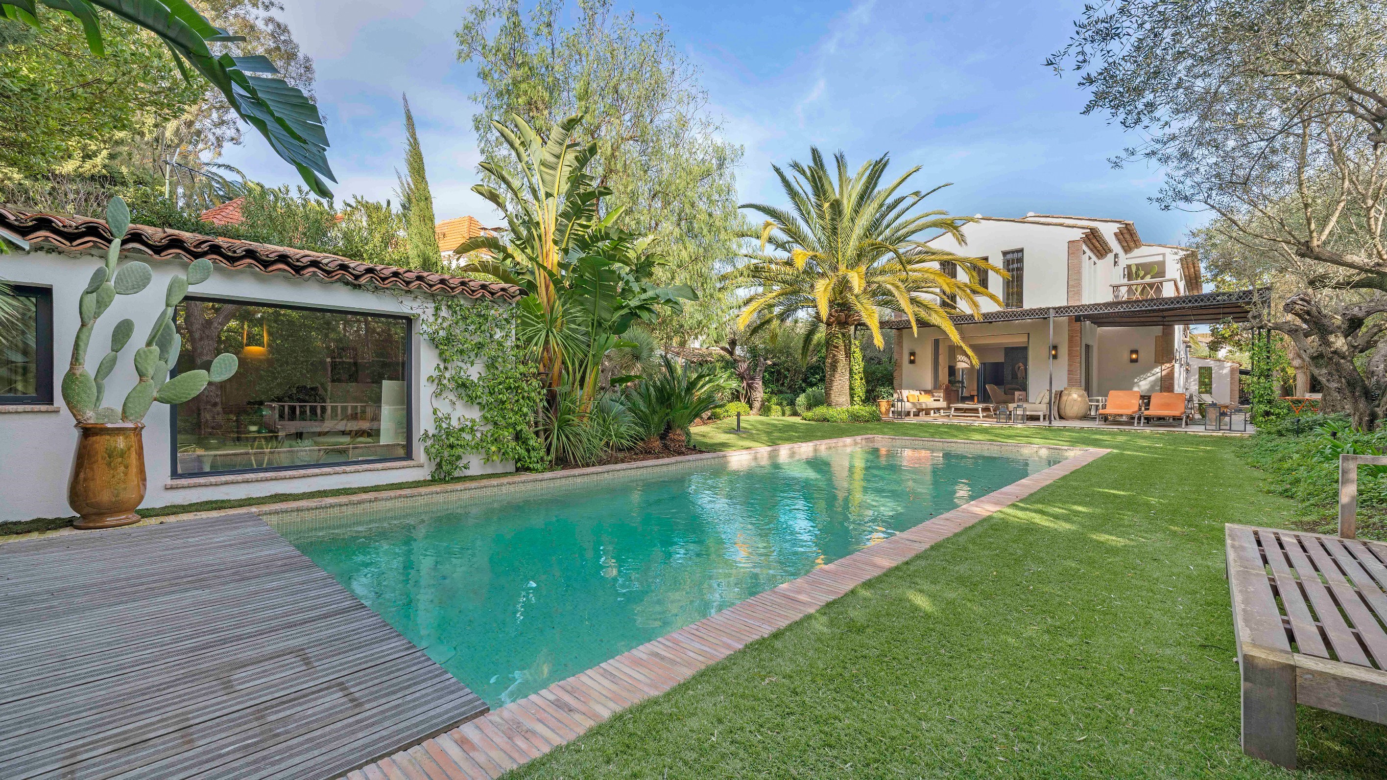  Saint-Tropez contemporary villa with pool walking distance to the village centre - 物件實景