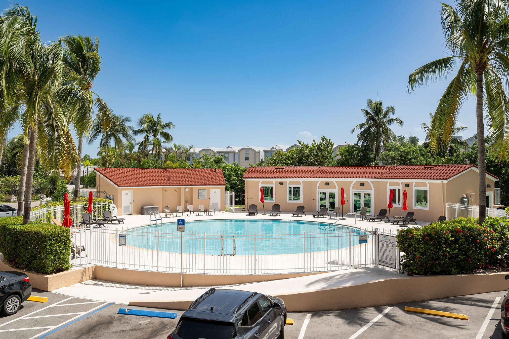 KEY WEST, Florida, 33040, United States, 2 Bedrooms Bedrooms, ,2 BathroomsBathrooms,Residential,For Sale,1933410