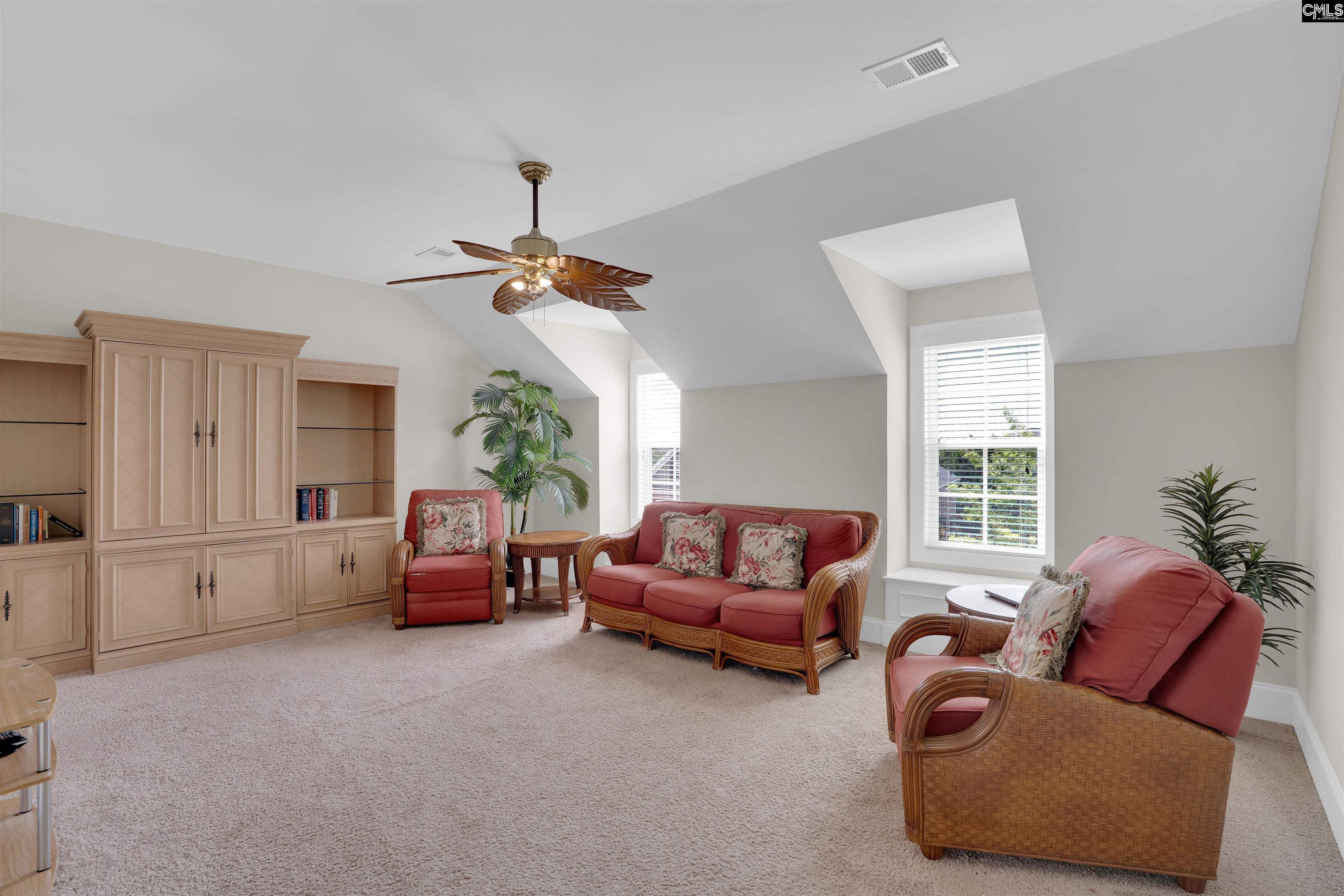 Elgin, South Carolina, 29045, United States, 5 Bedrooms Bedrooms, ,4 BathroomsBathrooms,Residential,For Sale,1868920