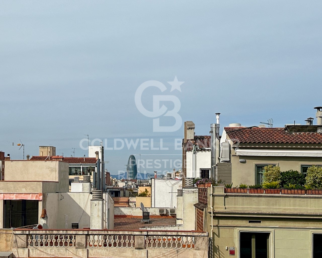 Barcelona, Catalonia, ES, 4 Bedrooms Bedrooms, ,3 BathroomsBathrooms,Residential,For Sale,1526005