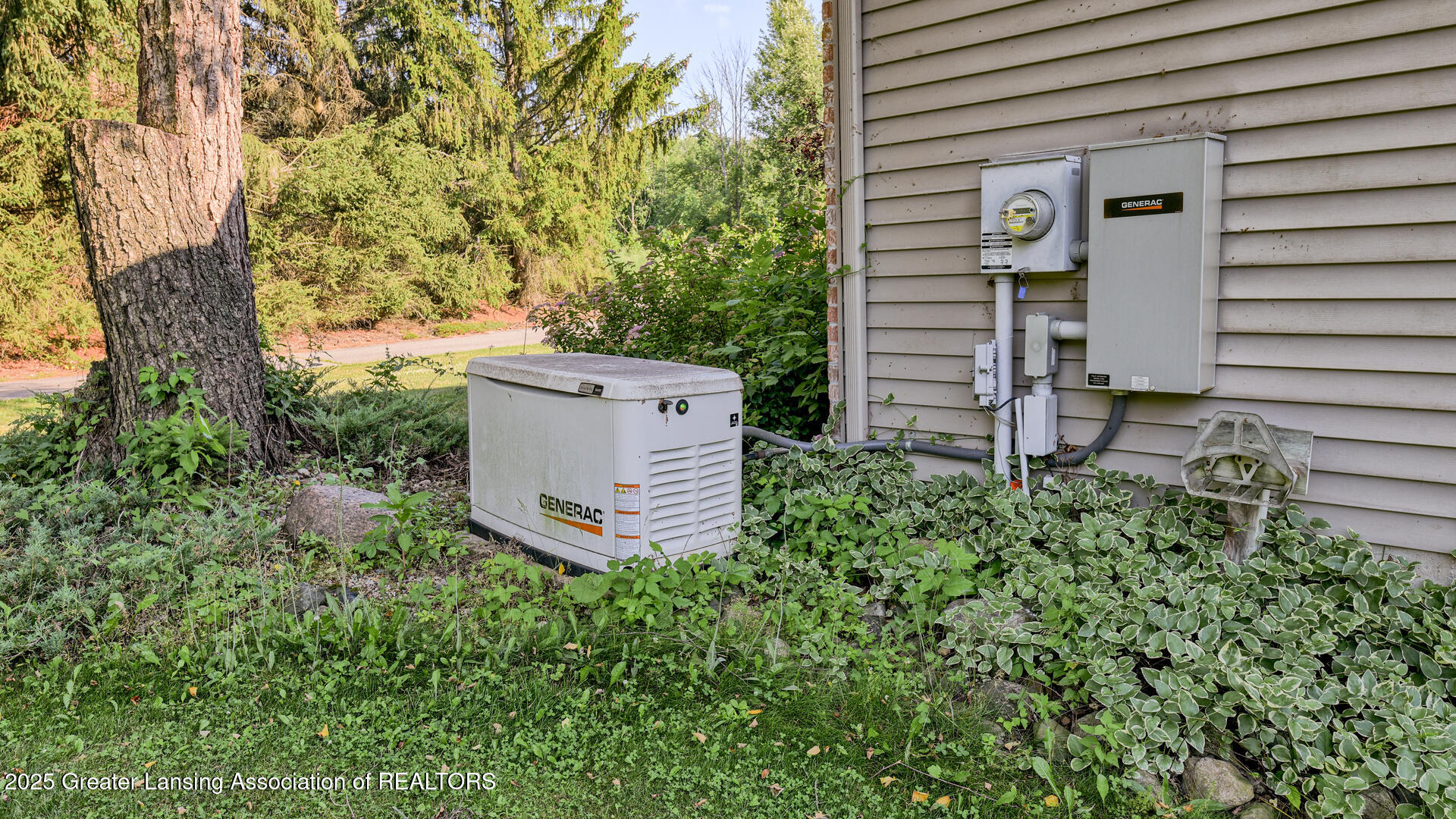 Portland, Michigan, 48875, United States, 5 Bedrooms Bedrooms, ,4 BathroomsBathrooms,Residential,For Sale,2001536