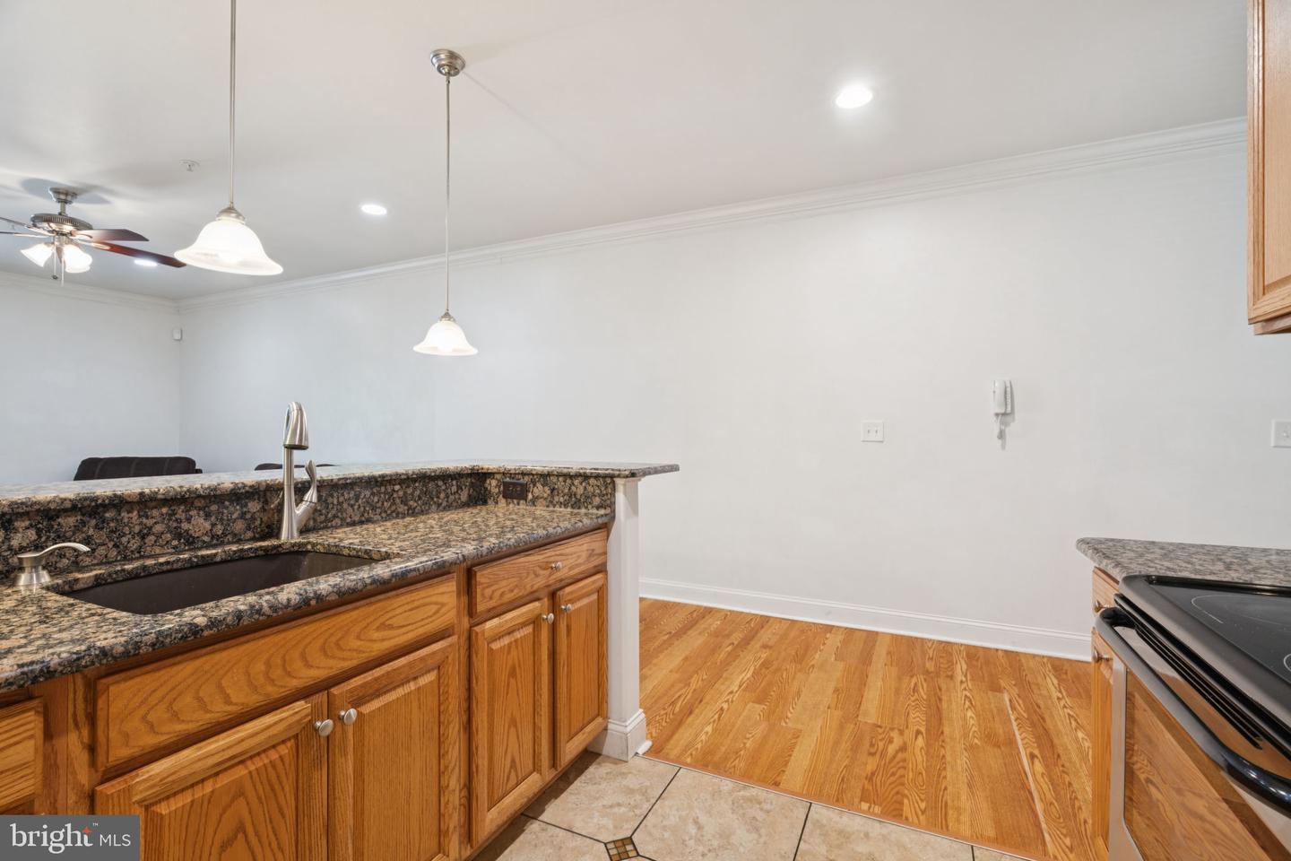 Philadelphia, Pennsylvania, 19133, United States, ,Residential,For Sale,1965543