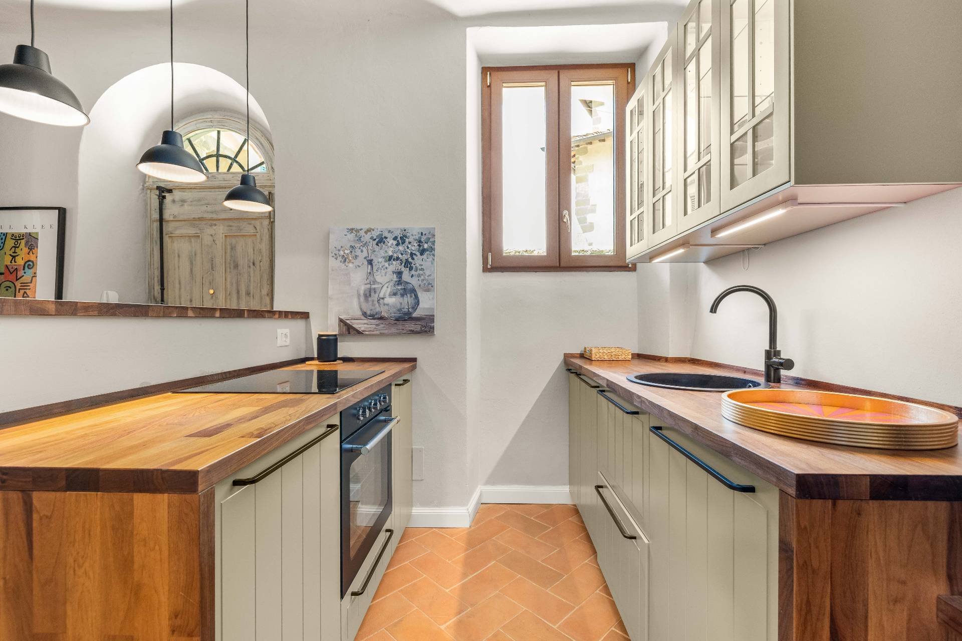 Firenze, Firenze, 50100, IT, 3 Bedrooms Bedrooms, ,3 BathroomsBathrooms,Residential,For Sale,1882451
