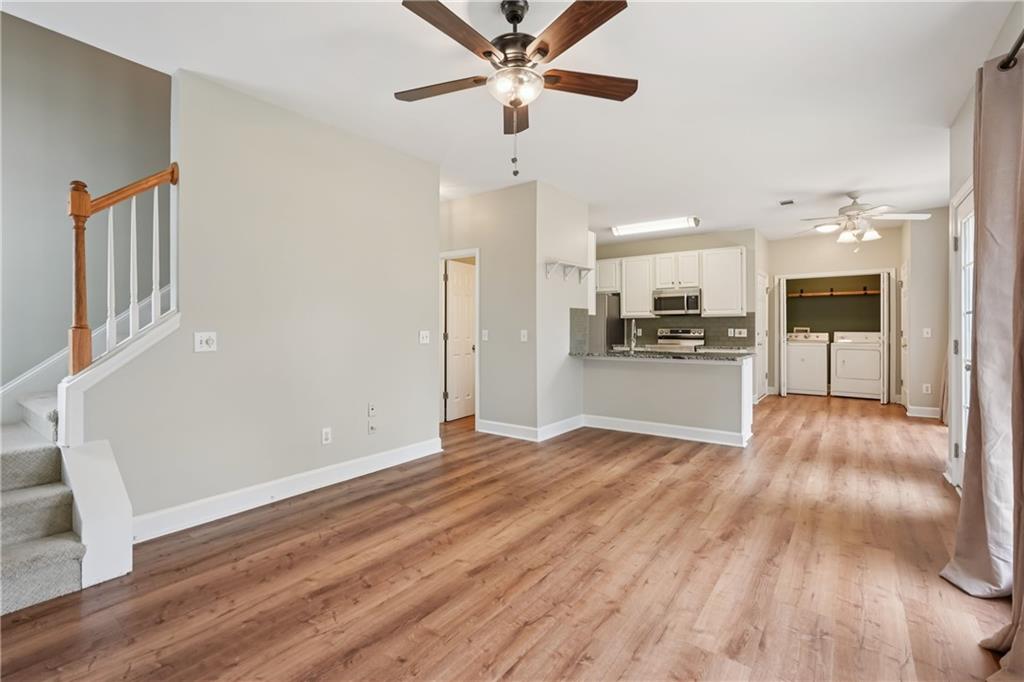 Alpharetta, Georgia, 30004, United States, 4 Bedrooms Bedrooms, ,3 BathroomsBathrooms,Residential,For Sale,1978370