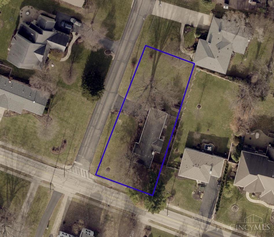 Montgomery, Ohio, 45242, United States, 4 Bedrooms Bedrooms, ,4 BathroomsBathrooms,Residential,For Sale,1847431