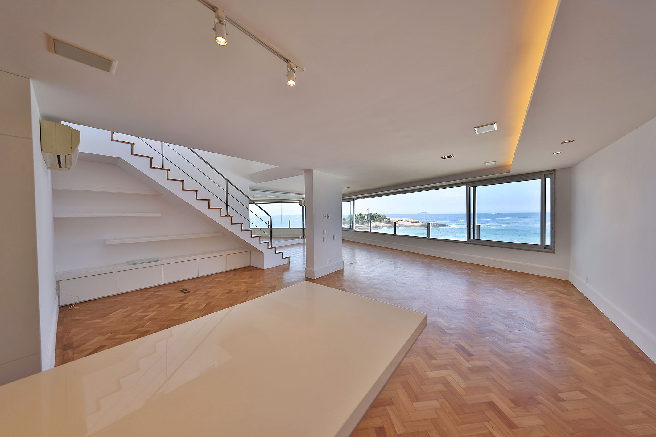  Exclusive penthouse with open views on Francisco Bhering - 物件實景