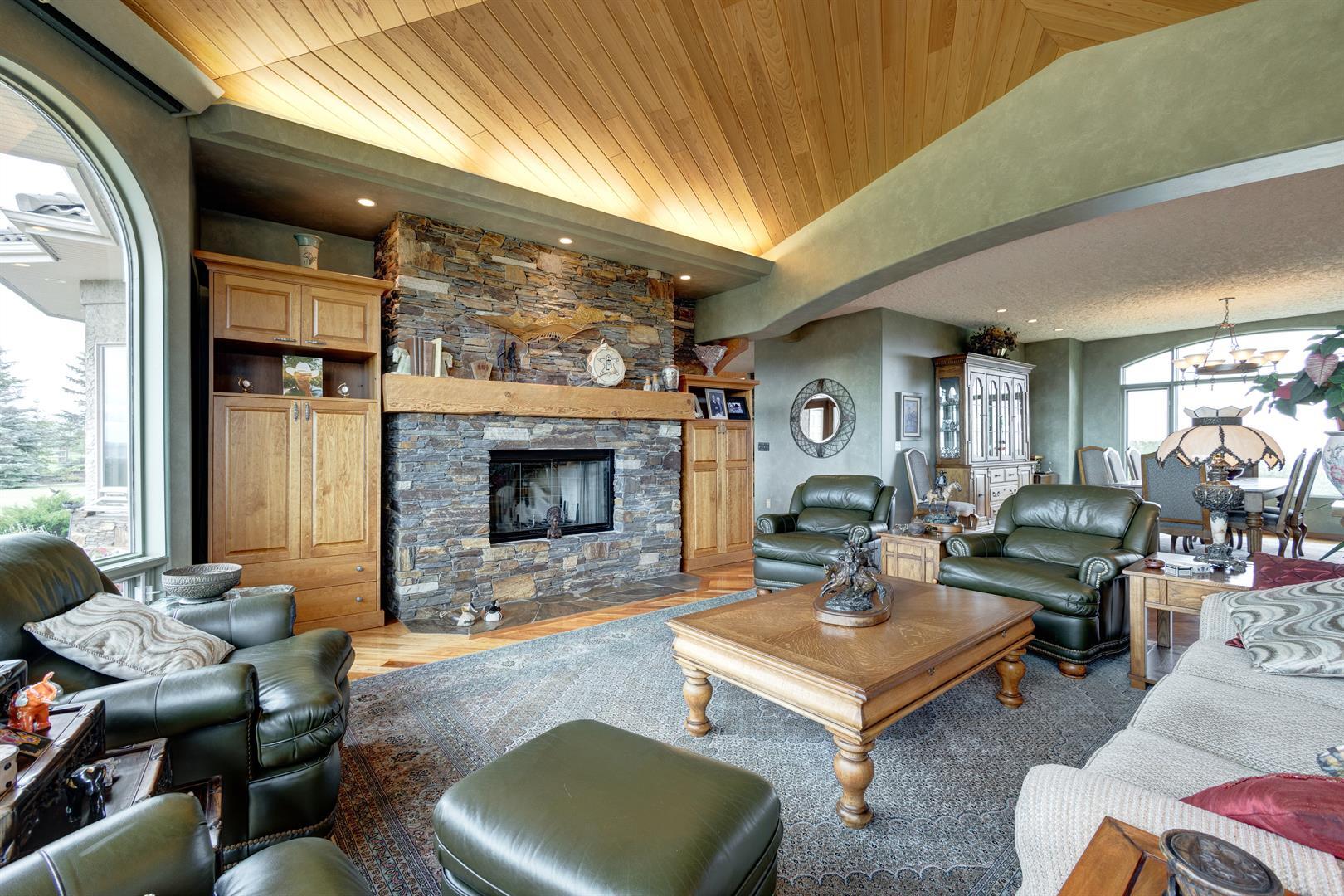RURAL FOOTHILLS COUNTY, Alberta, T1S 4A9, CA, 3 Bedrooms Bedrooms, ,5 BathroomsBathrooms,Residential,For Sale,1838193