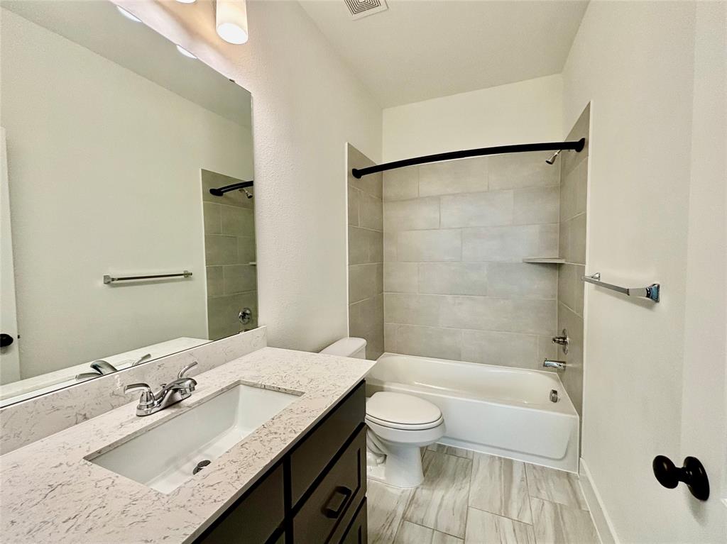 Haslet, Texas, 76052, United States, 5 Bedrooms Bedrooms, ,5 BathroomsBathrooms,Residential,For Sale,1876085