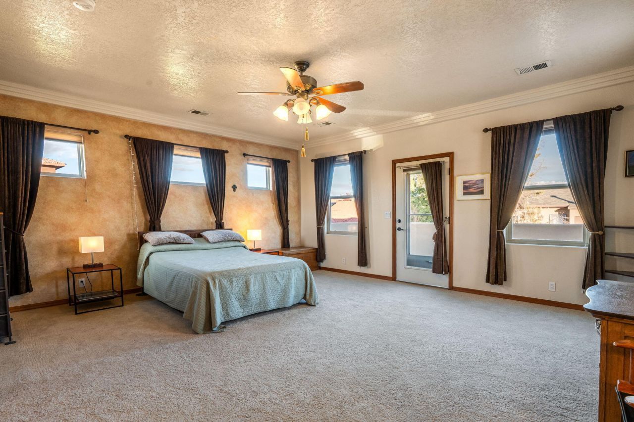 Albuquerque, New Mexico, 87114, United States, 3 Bedrooms Bedrooms, ,3 BathroomsBathrooms,Residential,For Sale,1996892