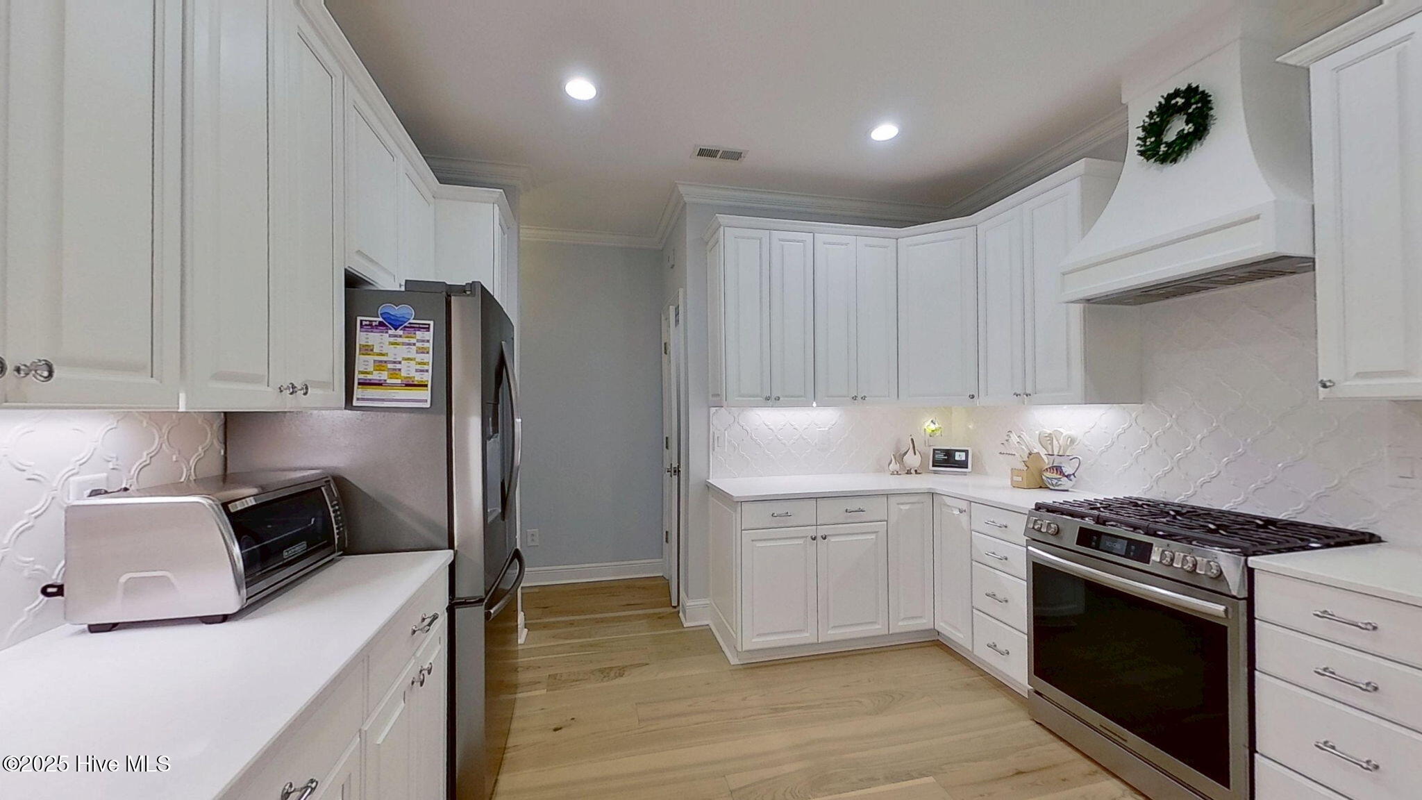 New Bern, North Carolina, 28562, United States, 4 Bedrooms Bedrooms, ,3 BathroomsBathrooms,Residential,For Sale,1858153