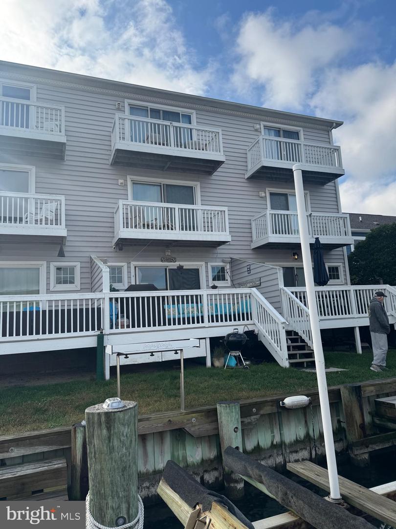 Ocean City, Maryland, 21842, United States, 4 Bedrooms Bedrooms, ,4 BathroomsBathrooms,Residential,For Sale,1992172