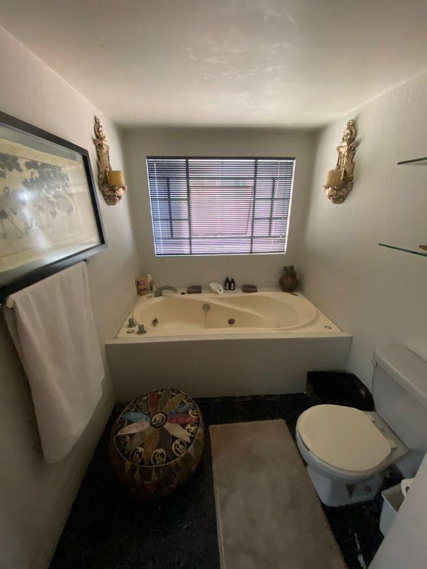 Fuente de Molinos, Naucalpan de Juárez, Estado de México, 53950, Mexico, 3 Bedrooms Bedrooms, ,3 BathroomsBathrooms,Residential,For Sale,Fuente de Molinos,1440837