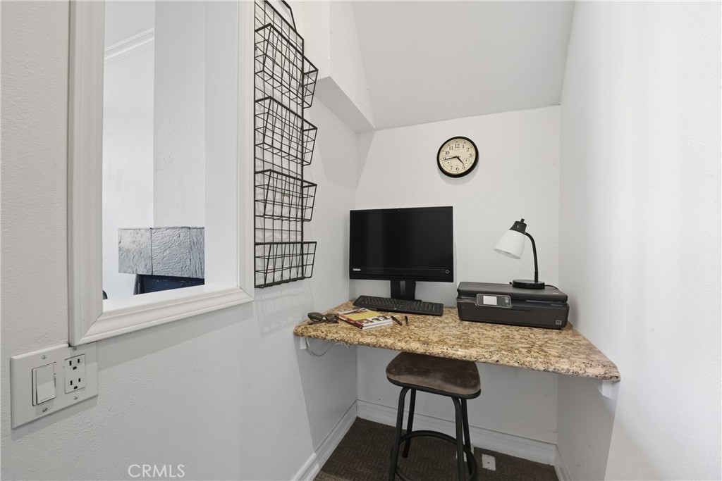 Long Beach, California, 90803, United States, 1 Bedroom Bedrooms, ,1 BathroomBathrooms,Residential,For Sale,1954794