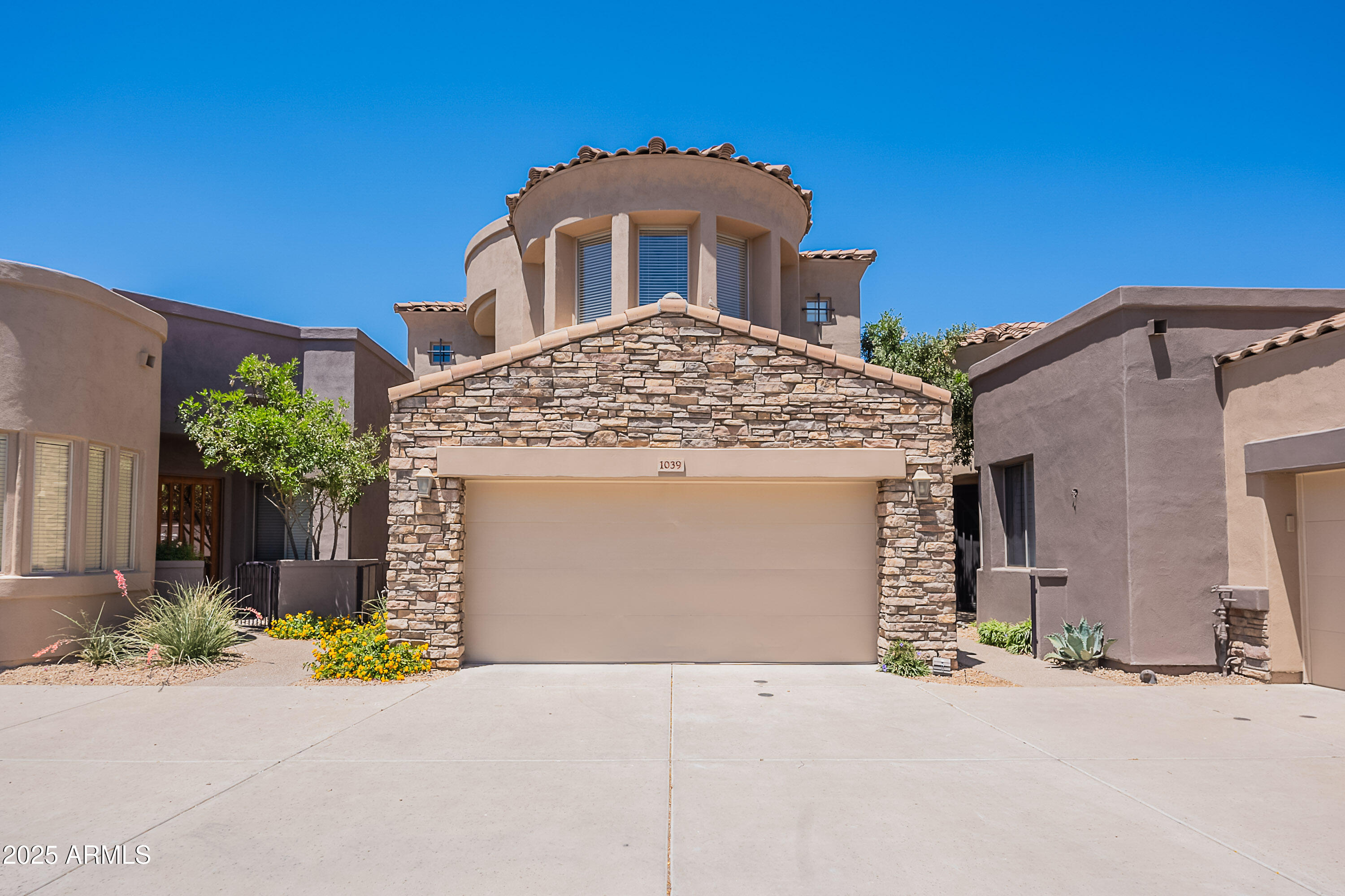 Scottsdale, Arizona, 85255, United States, 3 Bedrooms Bedrooms, ,Residential,For Sale,1826450