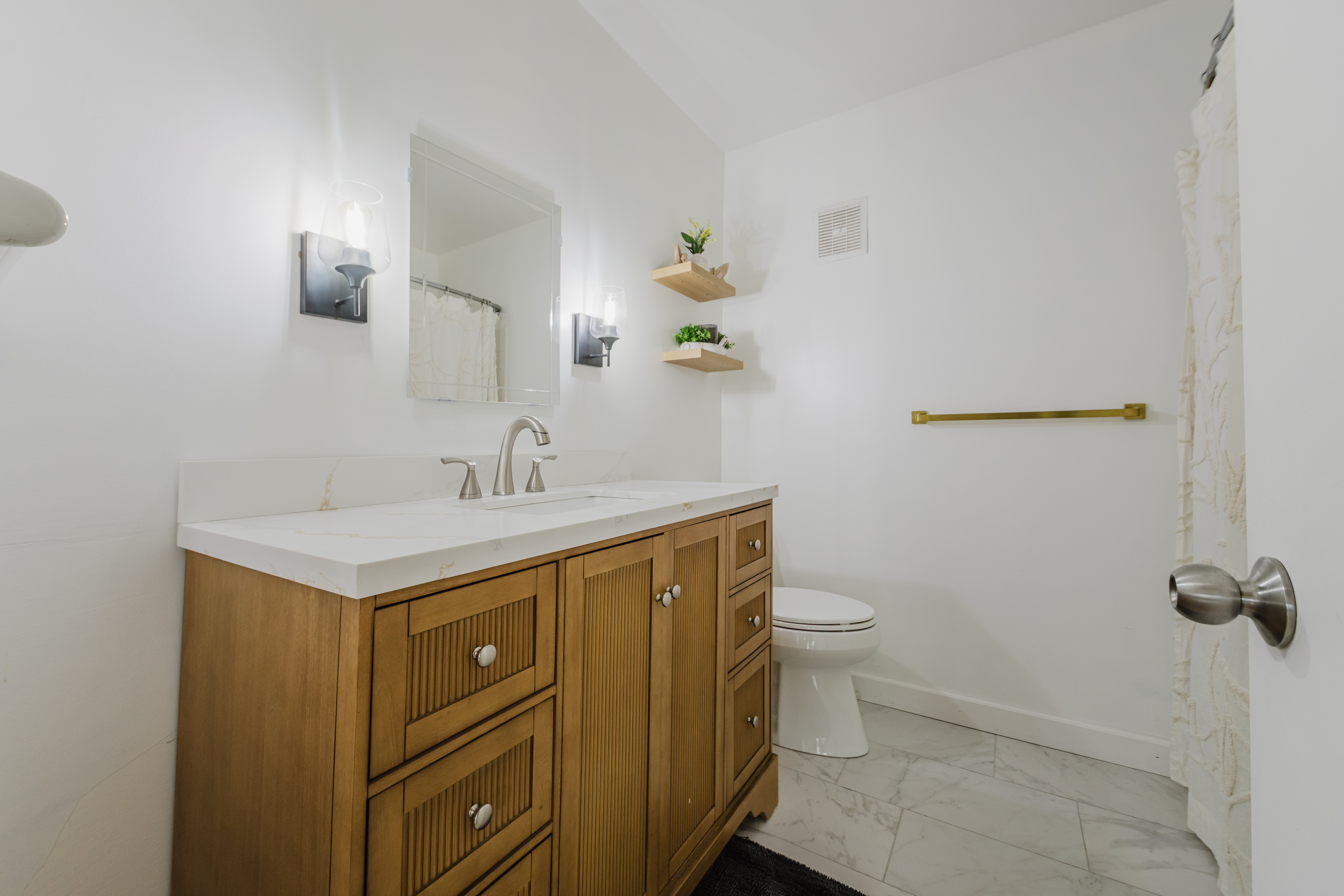  4701 Salisbury Square, Louisville, KY 40207 - 物件實景