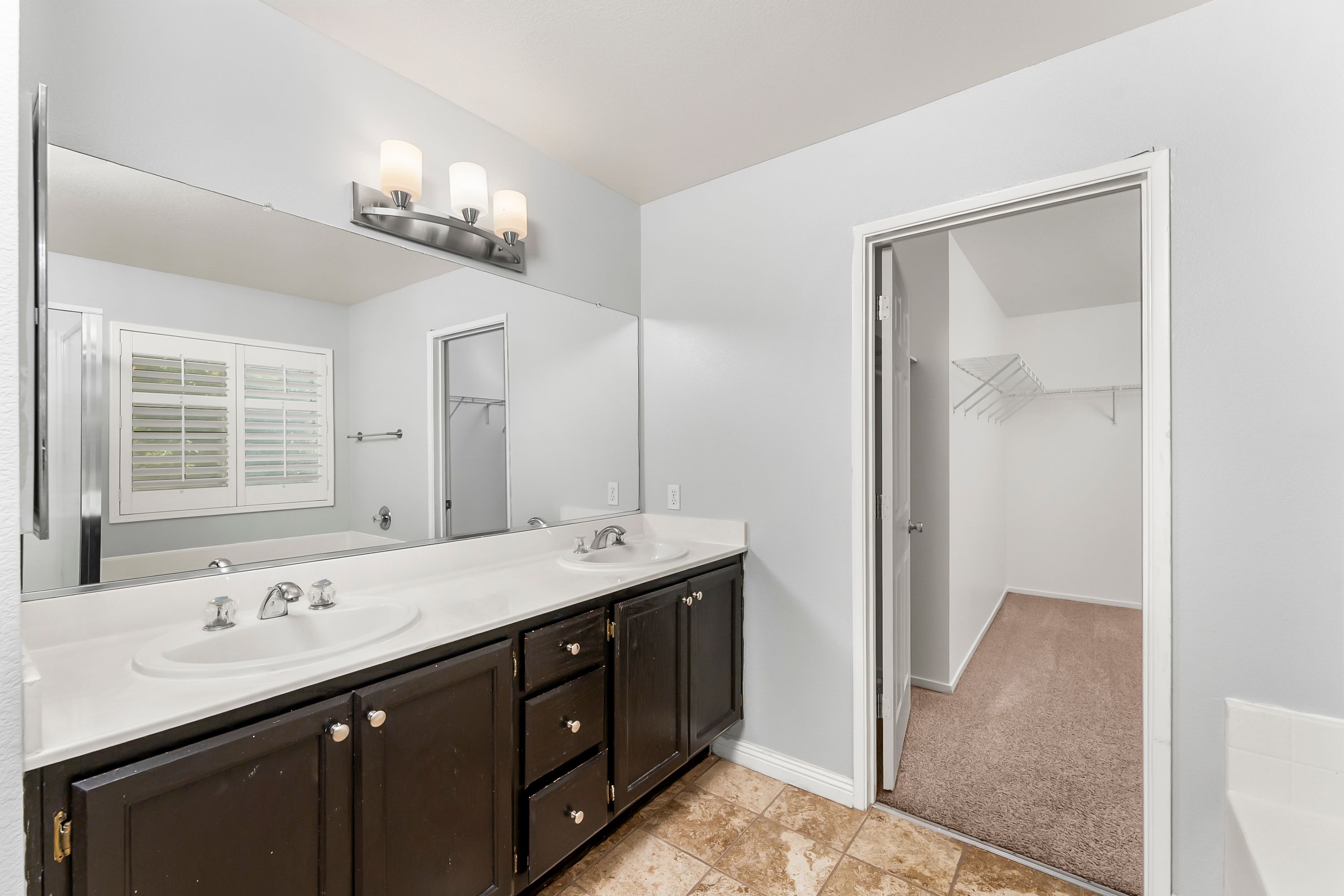  5903 Deepdale Way, Elk Grove, CA 95758 - 物件實景