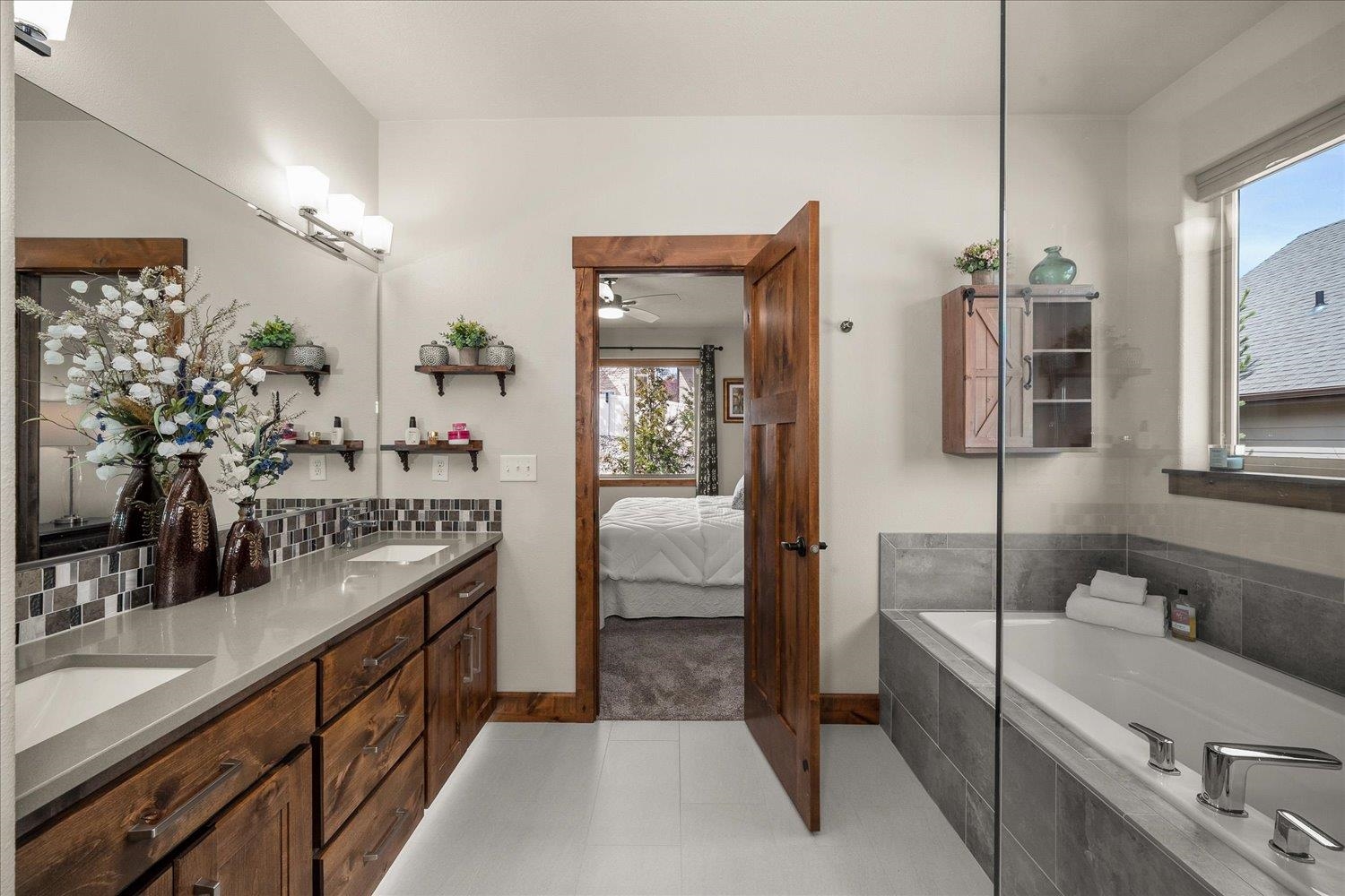 Spokane, Washington, 99224, United States, 4 Bedrooms Bedrooms, ,3 BathroomsBathrooms,Residential,For Sale,2035745