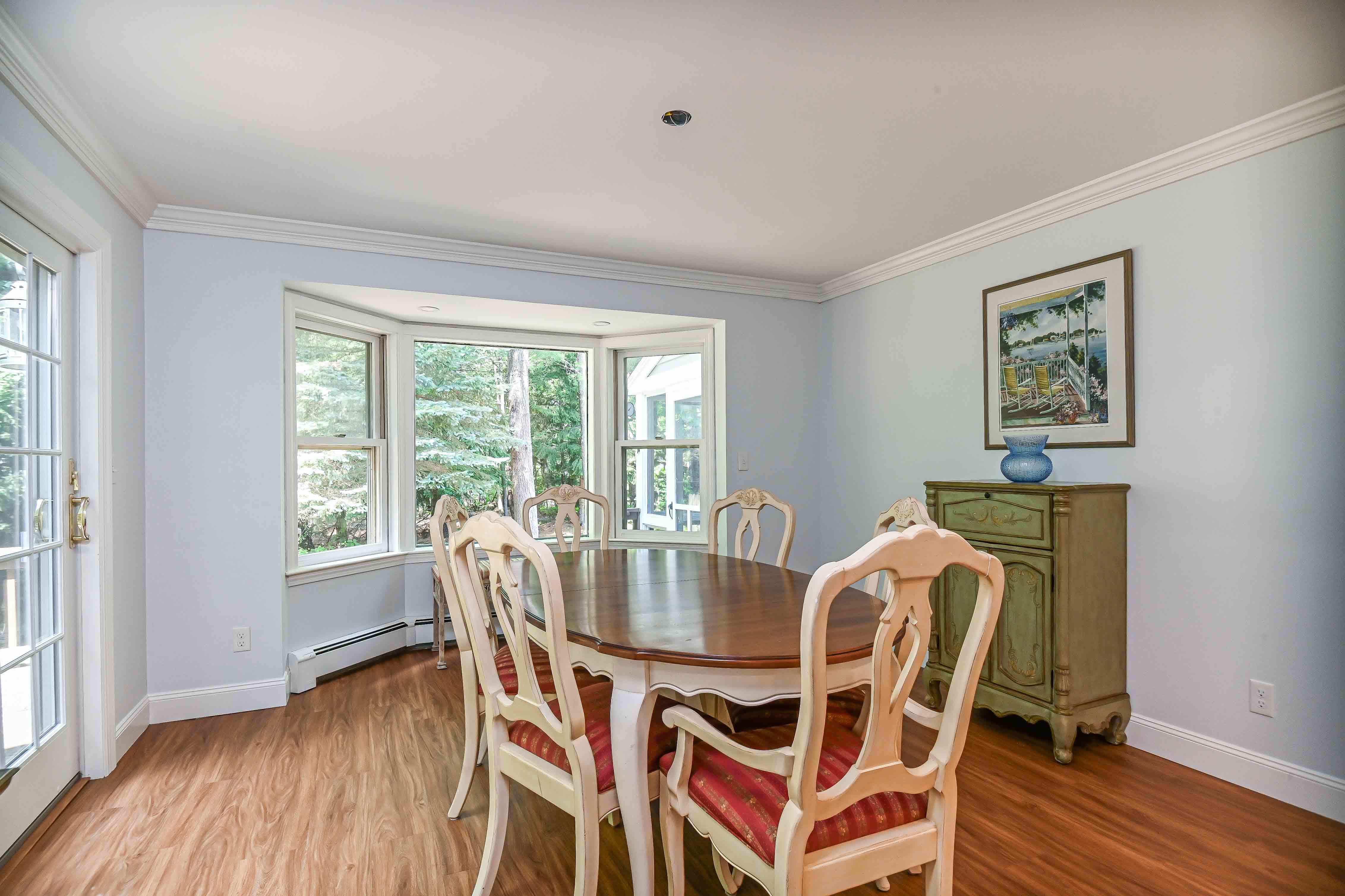 York, Maine, 03909, United States, 3 Bedrooms Bedrooms, ,3 BathroomsBathrooms,Residential,For Sale,1912030