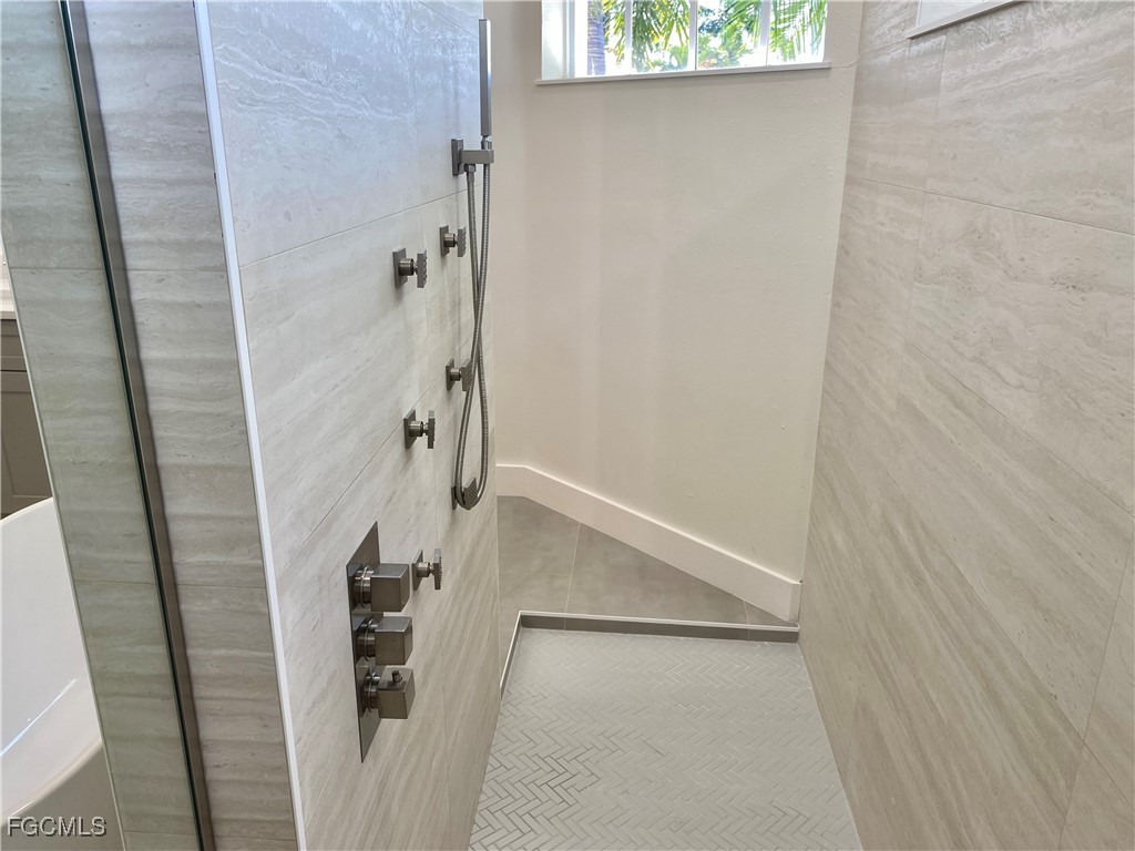 Cape Coral, Florida, 33914, United States, 3 Bedrooms Bedrooms, ,2 BathroomsBathrooms,Residential,For Sale,1984616