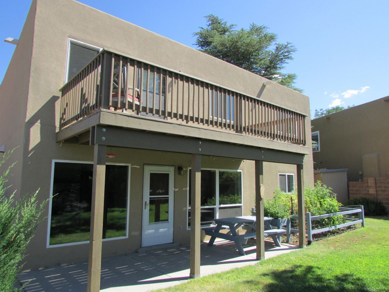 Albuquerque, New Mexico, 87111, United States, 4 Bedrooms Bedrooms, ,3 BathroomsBathrooms,Residential,For Sale,1919605
