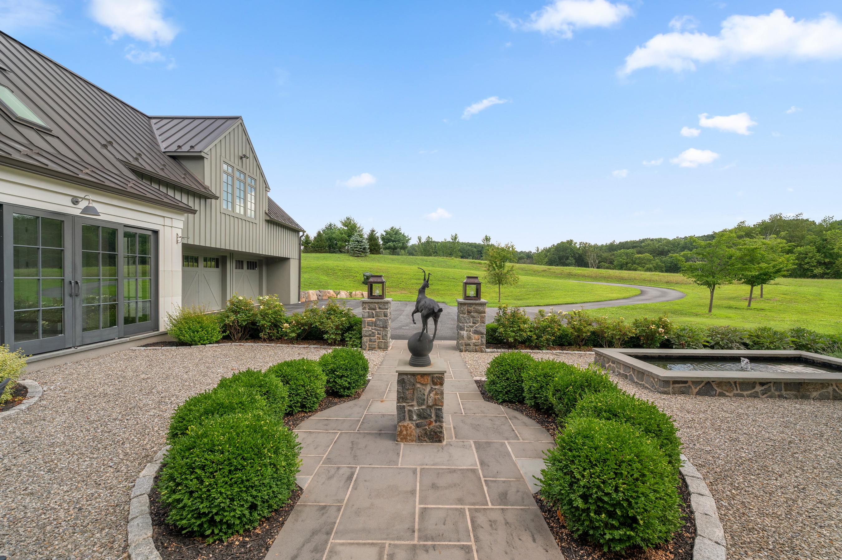  NONE AVAILABLE - 物件實景