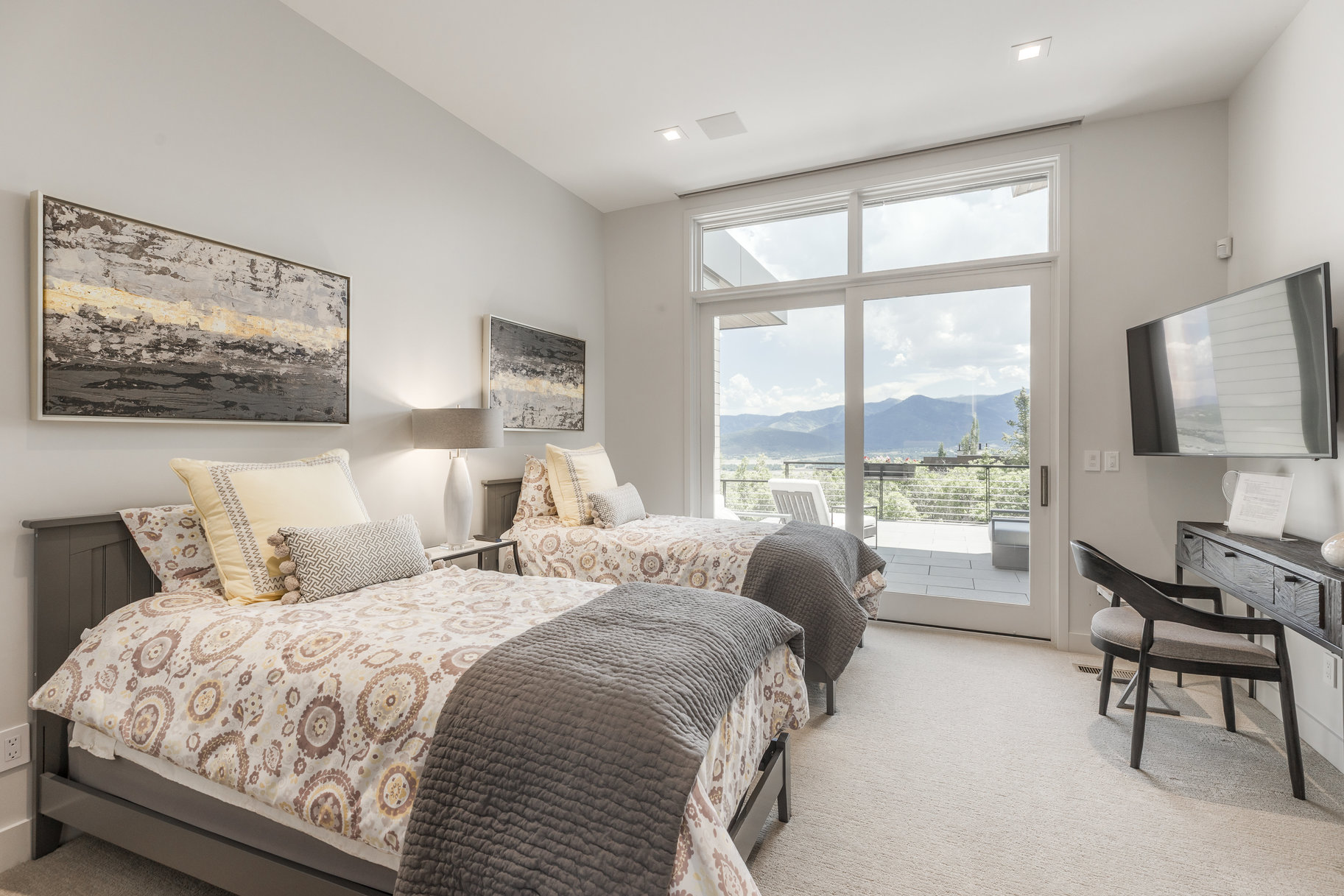  Sophisticated Mountain Design with Unmatched Views in an Elite Setting - 物件實景