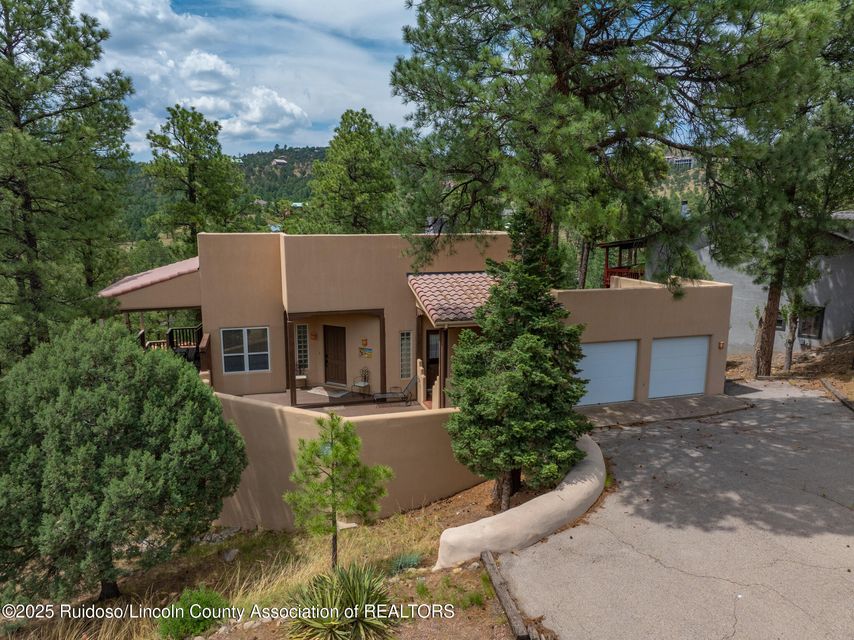 Ruidoso, New Mexico, 88345, United States, 4 Bedrooms Bedrooms, ,3 BathroomsBathrooms,Residential,For Sale,1895343