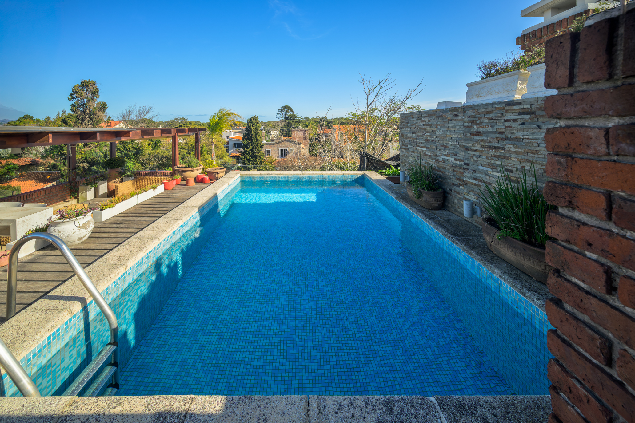  Exclusive Duplex Penthouse with Private Rooftop and Pool in Carrasco - 物件實景