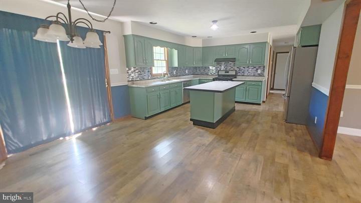Callaway, Maryland, 20620, United States, 5 Bedrooms Bedrooms, ,4 BathroomsBathrooms,Residential,For Sale,1921246