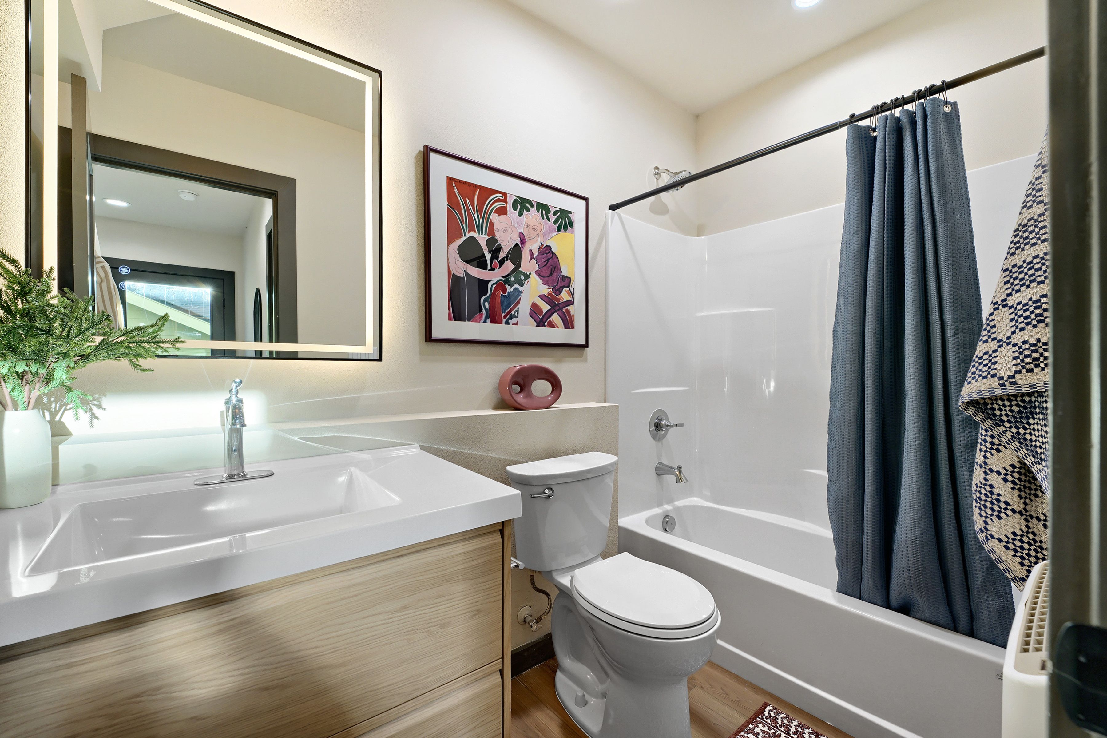  4586 22nd Ave SW, Seattle, WA 98106 - 物件實景