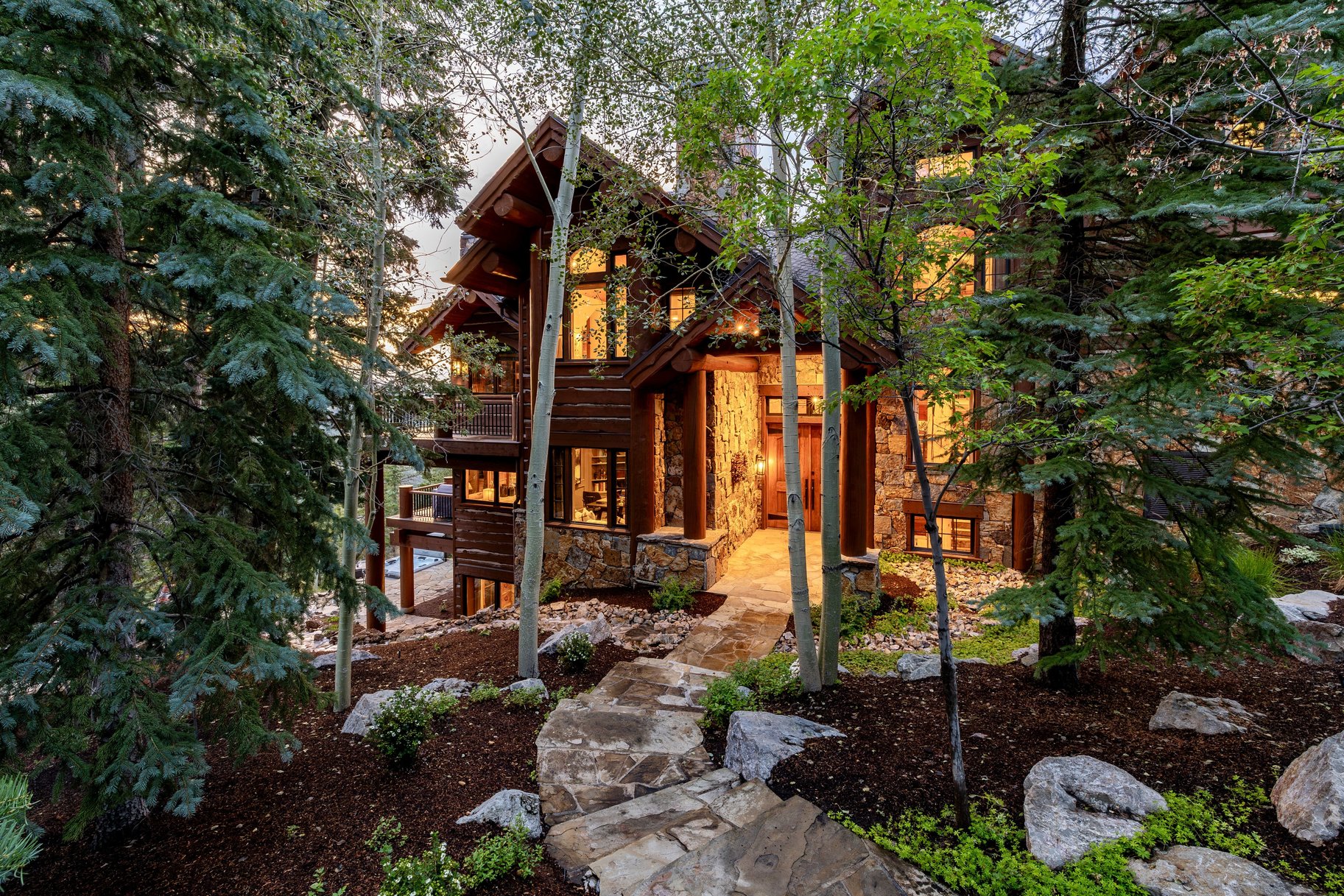  Mountain Transitional Legacy Ski Home in Gated Upper Deer Valley Community - 物件實景