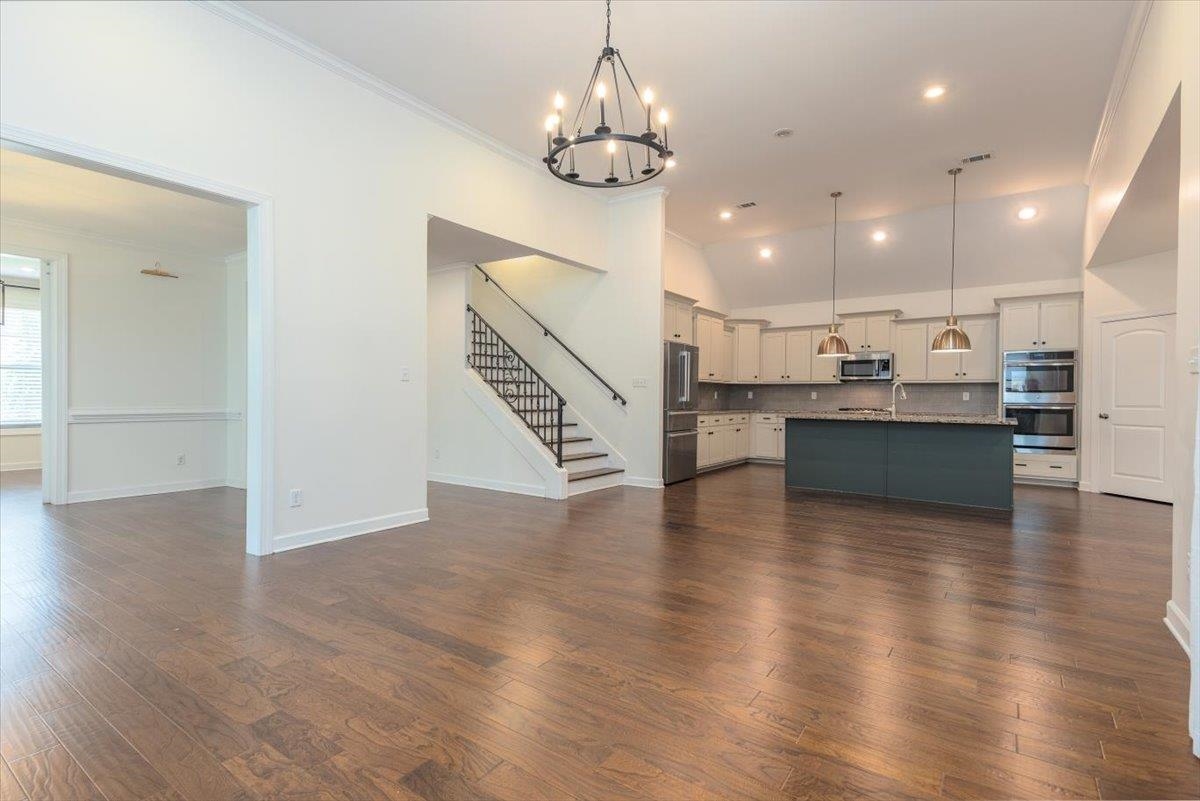 Collierville, Tennessee, 38017, United States, 4 Bedrooms Bedrooms, ,3 BathroomsBathrooms,Residential,For Sale,1907288