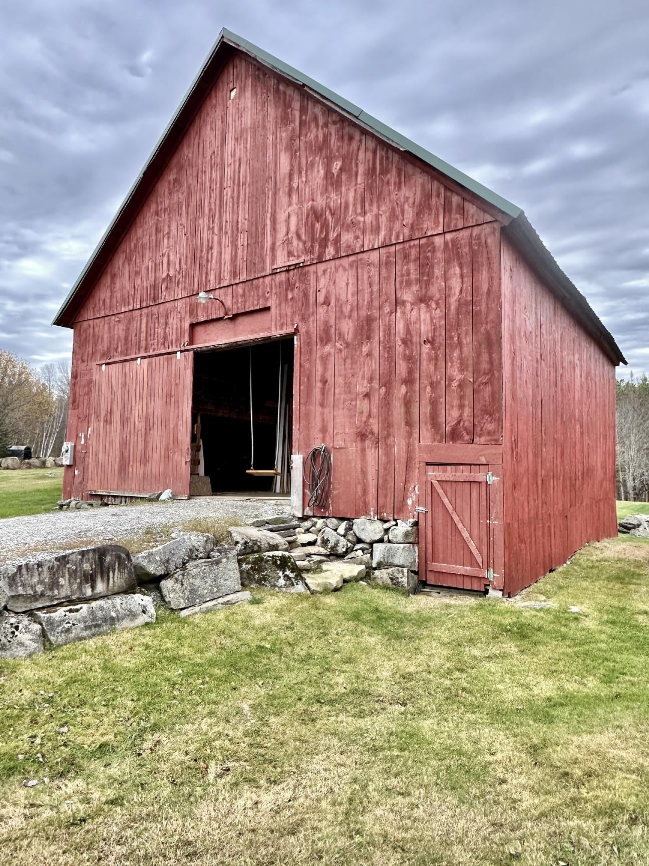Plymouth, New Hampshire, 03264, United States, 4 Bedrooms Bedrooms, ,1 BathroomBathrooms,Residential,For Sale,1993277
