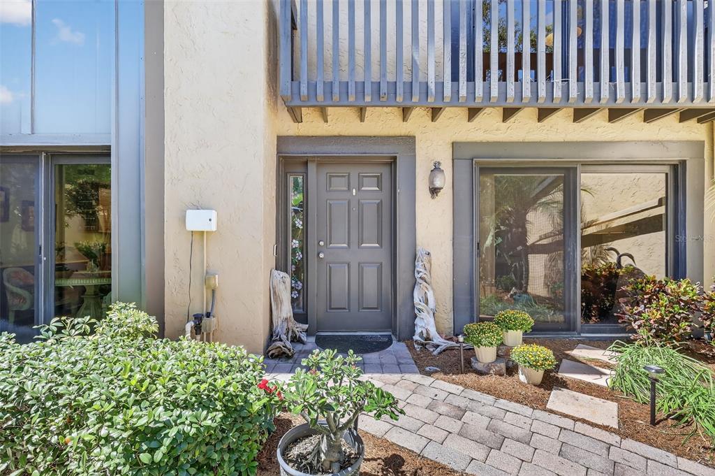 Largo, Florida, 33774, United States, 3 Bedrooms Bedrooms, ,3 BathroomsBathrooms,Residential,For Sale,1965170