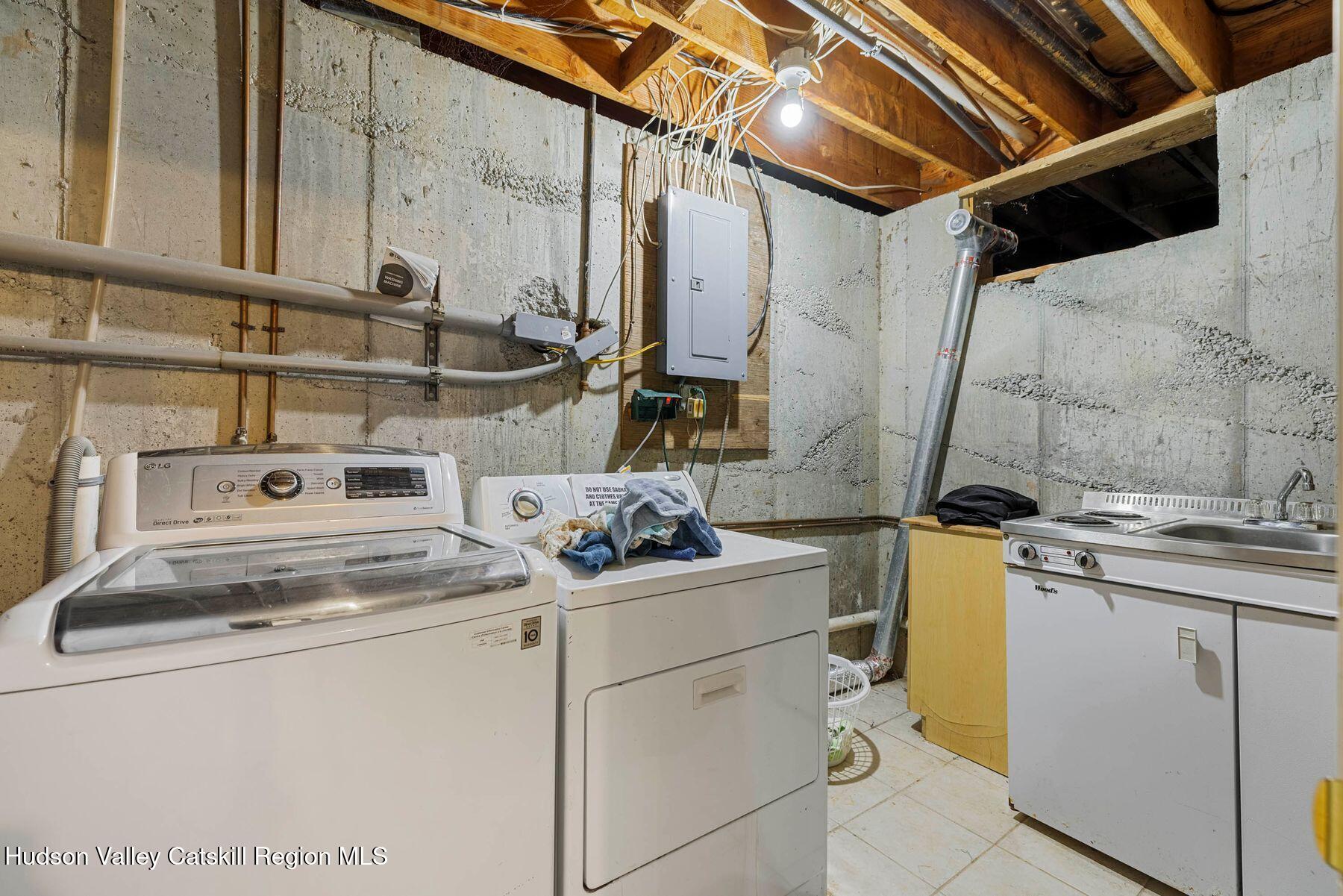 Round Top, New York, 12473, United States, 6 Bedrooms Bedrooms, ,7 BathroomsBathrooms,Residential,For Sale,2002292