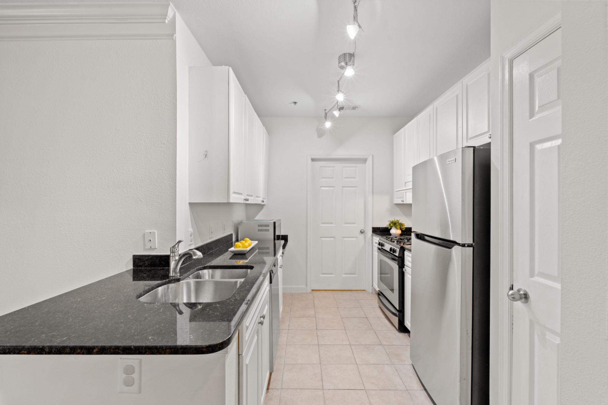  501 Hungerford Drive, Rockville, MD, 20850 - 物件實景