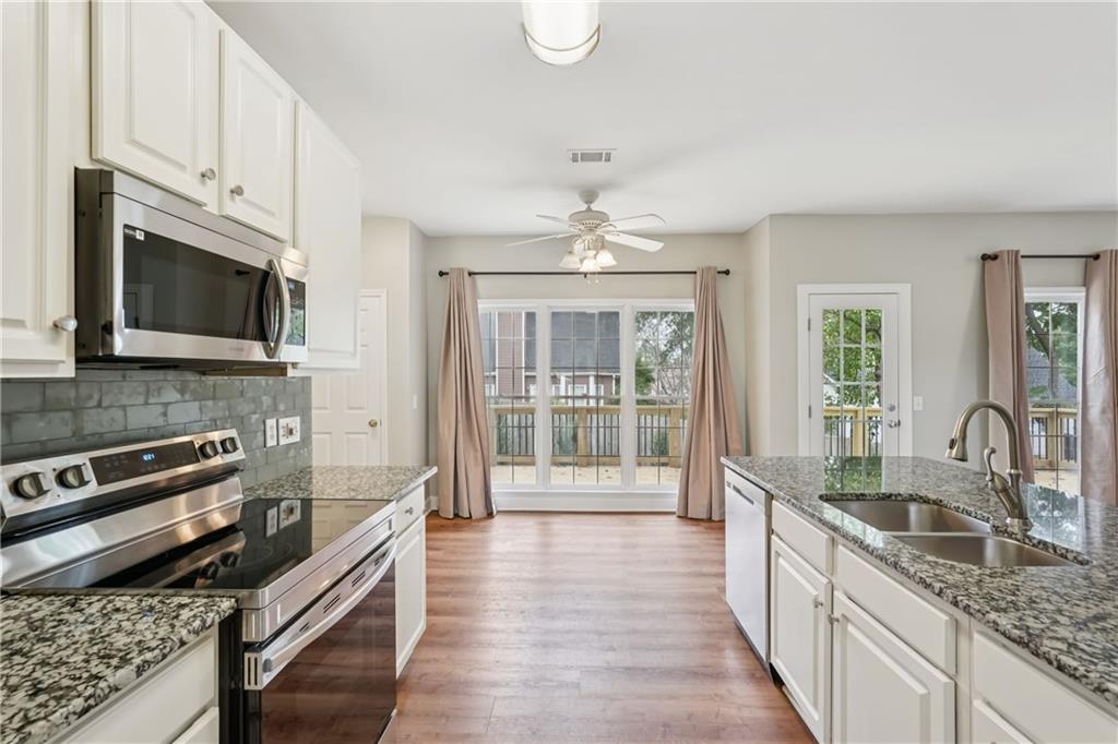 Alpharetta, Georgia, 30004, United States, 4 Bedrooms Bedrooms, ,3 BathroomsBathrooms,Residential,For Sale,1978370