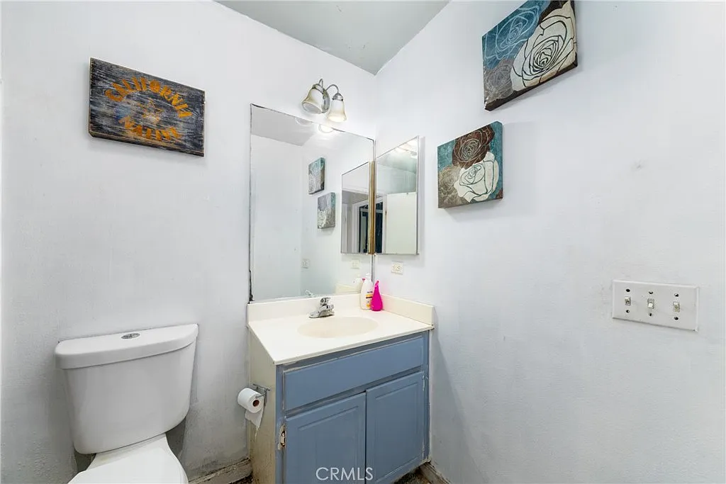 Lake Elsinore, California, 92530, United States, 3 Bedrooms Bedrooms, ,2 BathroomsBathrooms,Residential,For Sale,1977528