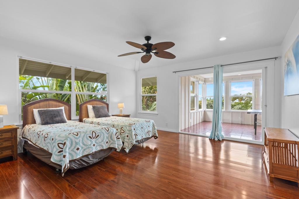 Kailua-Kona, Hawaii, 96740, United States, 4 Bedrooms Bedrooms, ,4 BathroomsBathrooms,Residential,For Sale,2003375