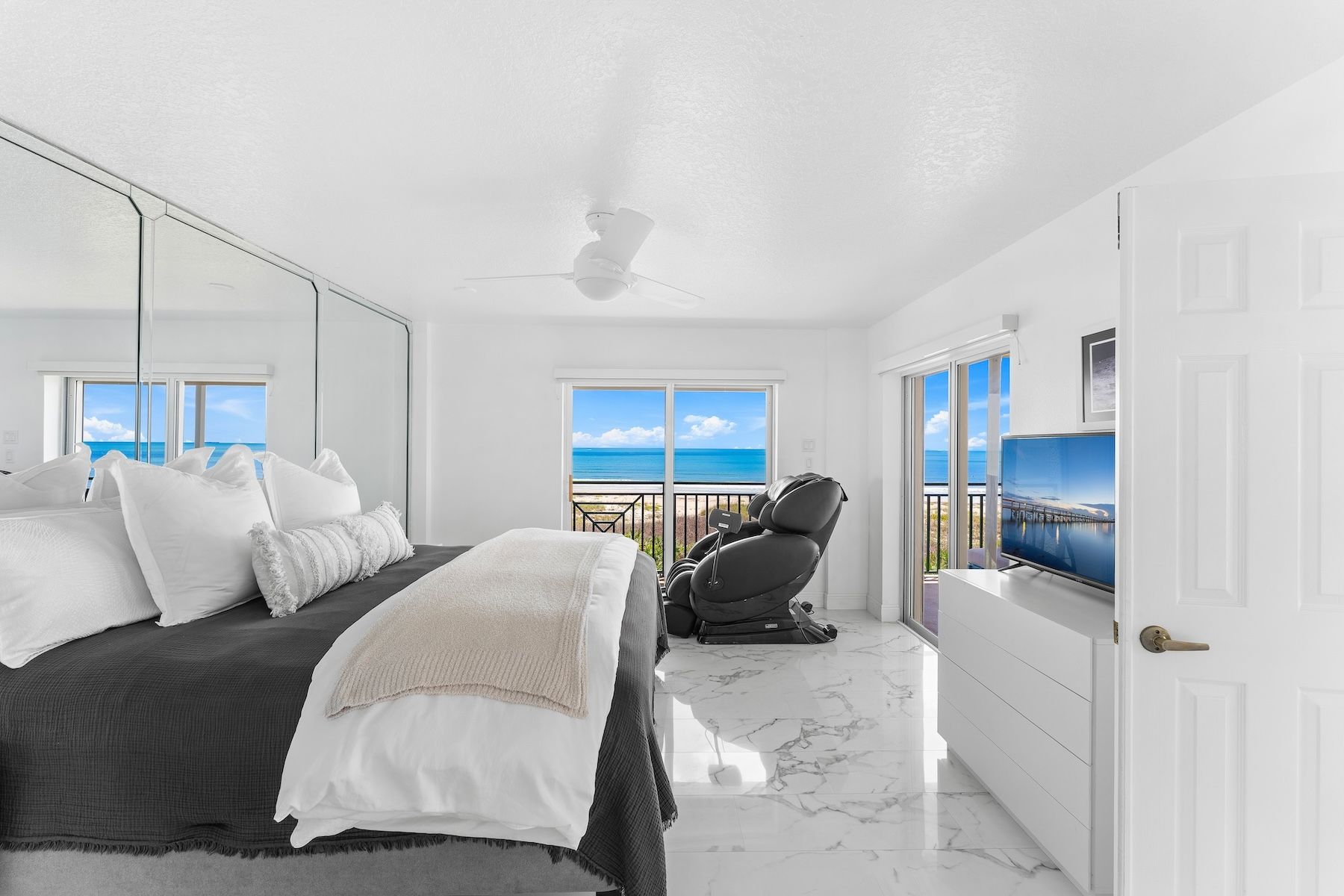  443 Johnson Avenue, #402, Cape Canaveral, FL, 32920 - 物件實景