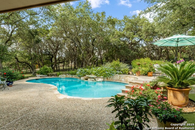 Boerne, Texas, 78015, United States, 4 Bedrooms Bedrooms, ,4 BathroomsBathrooms,Residential,For Sale,1939899