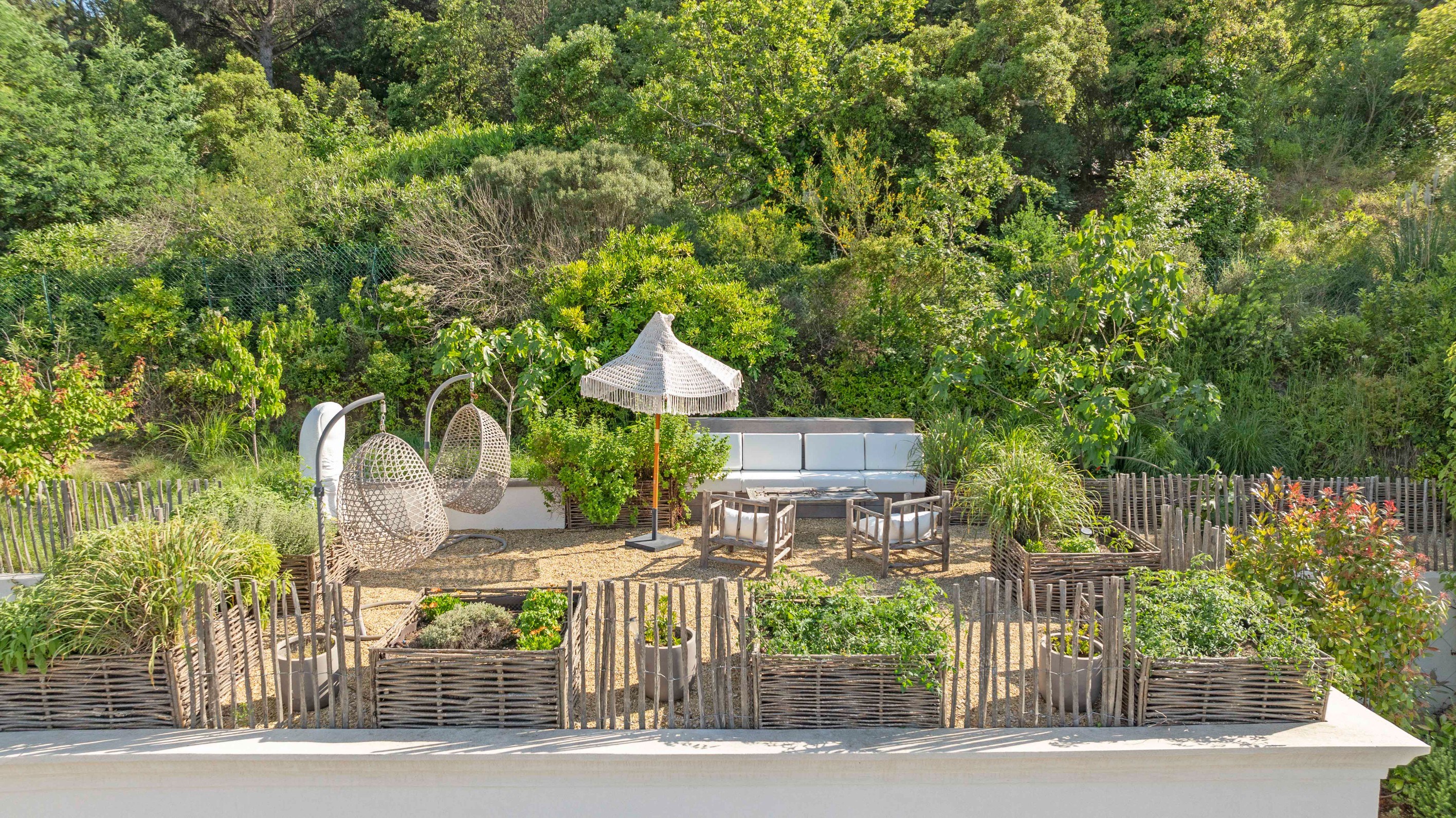  Contemporary sea view villa with 7 suites, pool & Spa for sale in Ramatuelle - 物件實景