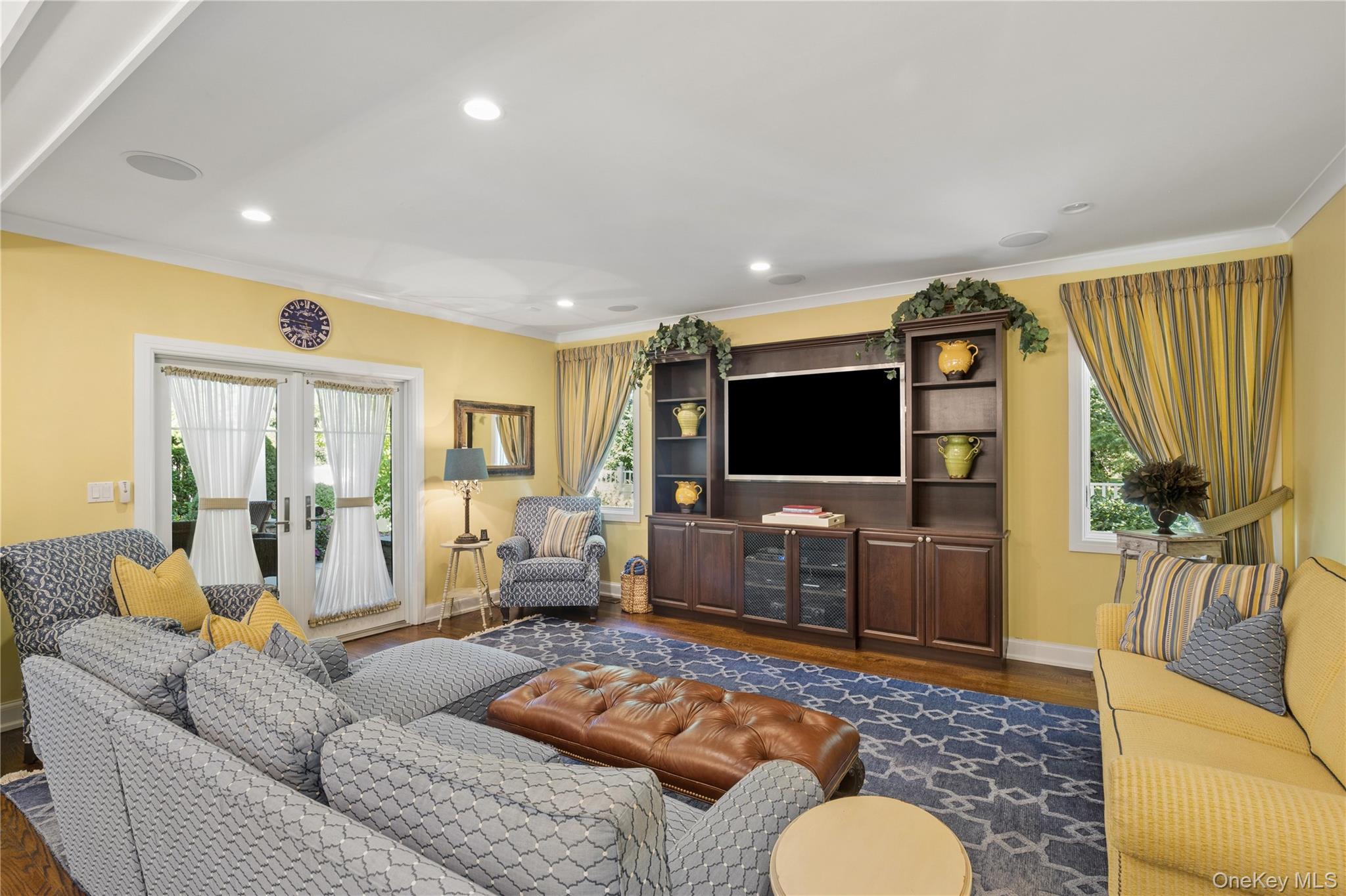  14 Esmond Avenue, Melville, NY, 11747 - 物件實景