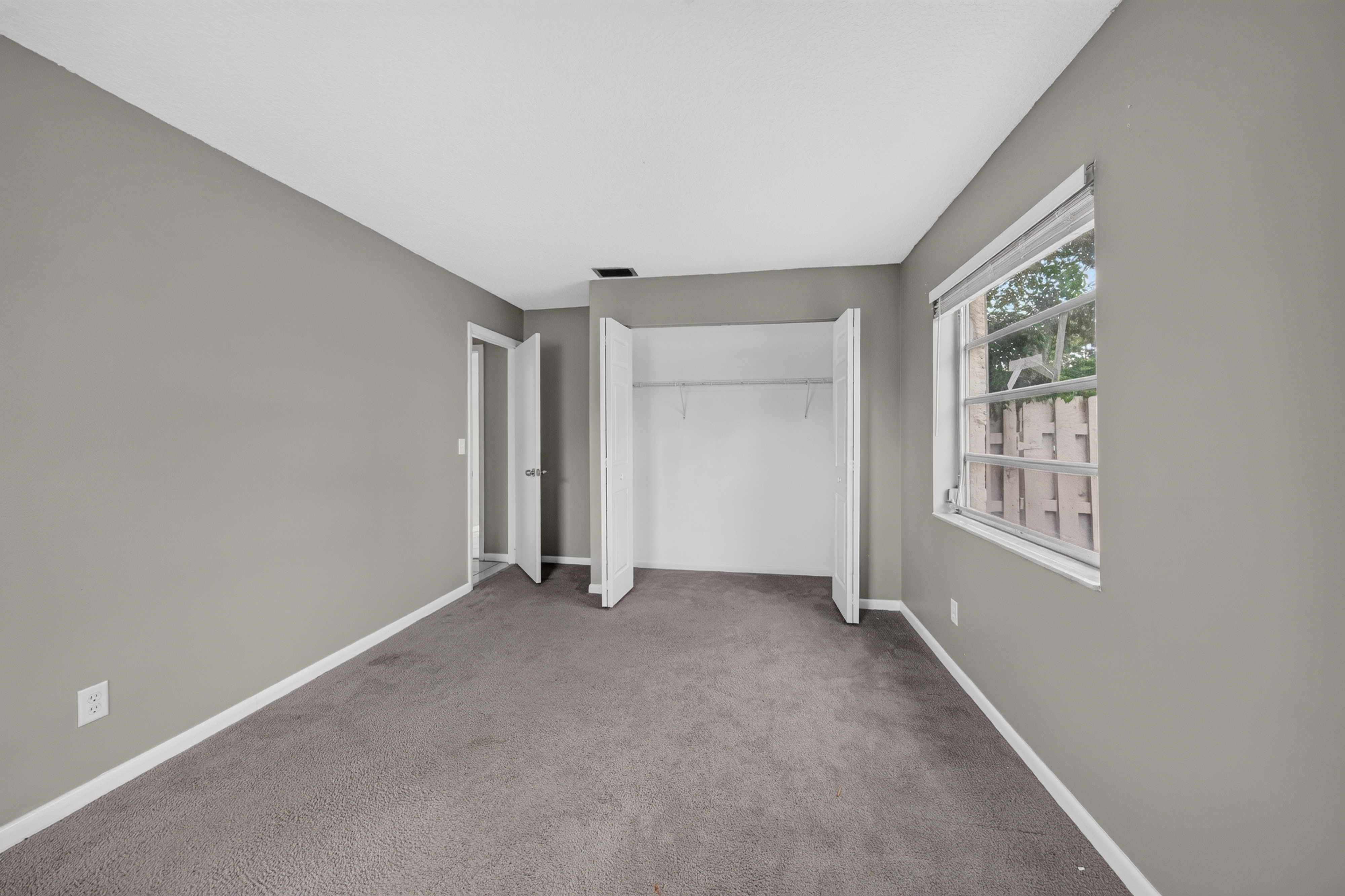  2230 Nova Village Dr, Davie, FL, 33317 - 物件實景