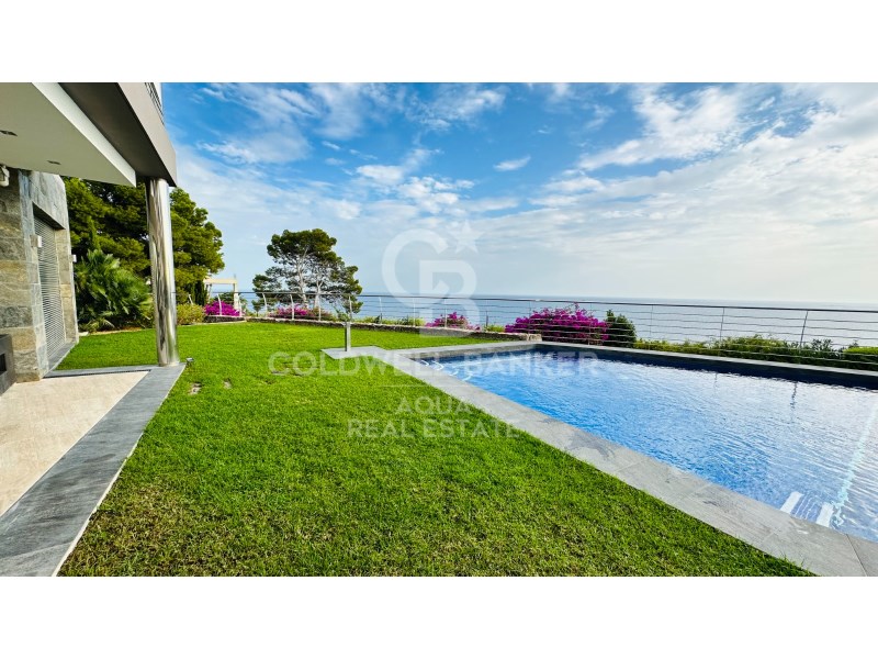 Alicante, Altea, Altea Pueblo Alicante, Altea, Alt, Altea, Comunidad Valenciana, 03590, ES, 6 Bedrooms Bedrooms, ,7 BathroomsBathrooms,Residential,For Sale,Alicante, Altea, Altea Pueblo Alicante, Altea, Alt,1624422