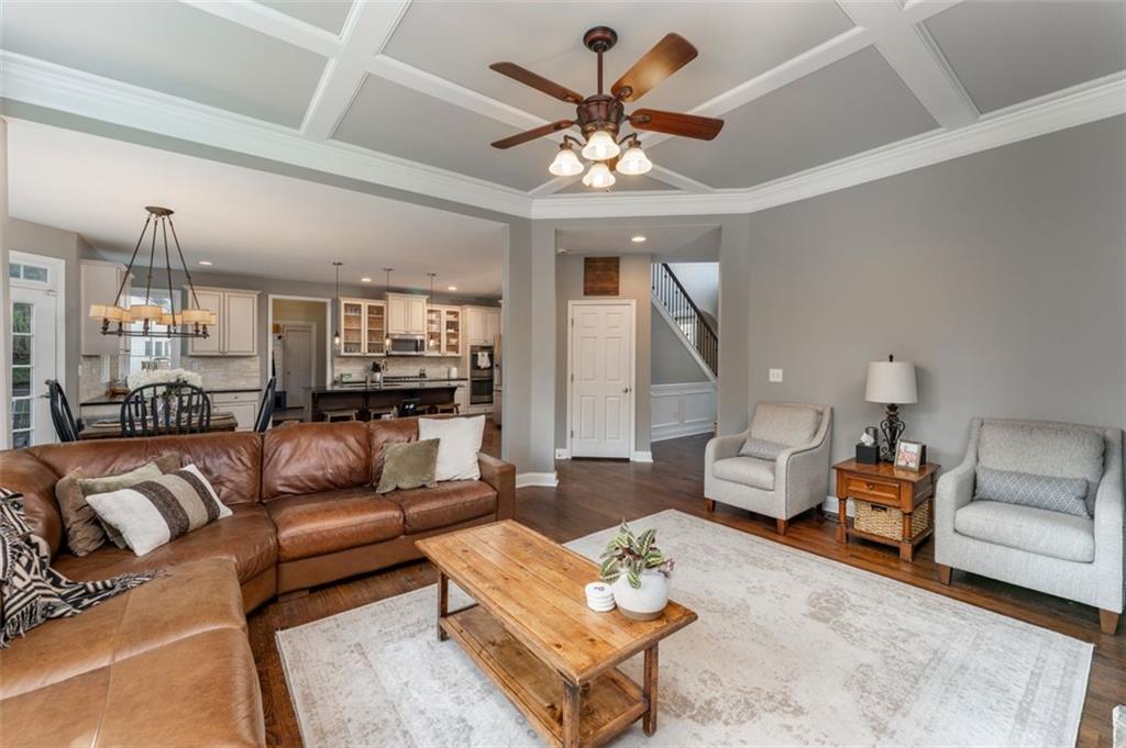 Marietta, Georgia, 30064, United States, 5 Bedrooms Bedrooms, ,5 BathroomsBathrooms,Residential,For Sale,2003371